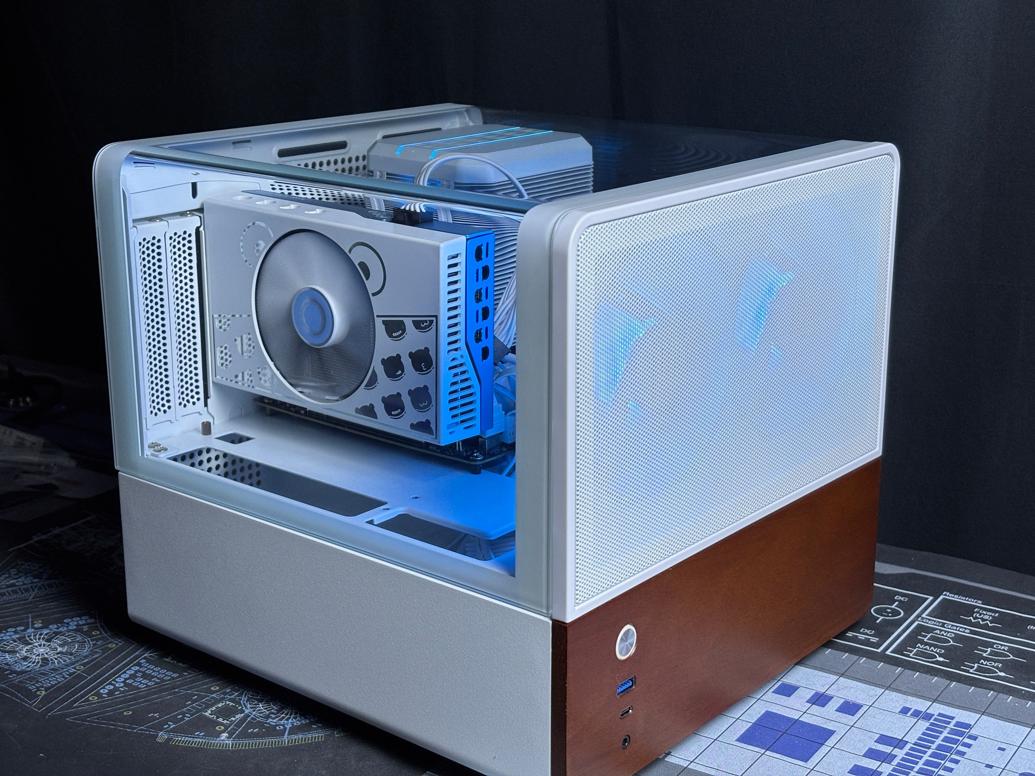 🐻‍❄️KAWAII PC🐻‍❄️Ryzen 9600X | RTX 5060 | 16gb DDR5 | 1 TB M.2 SSD