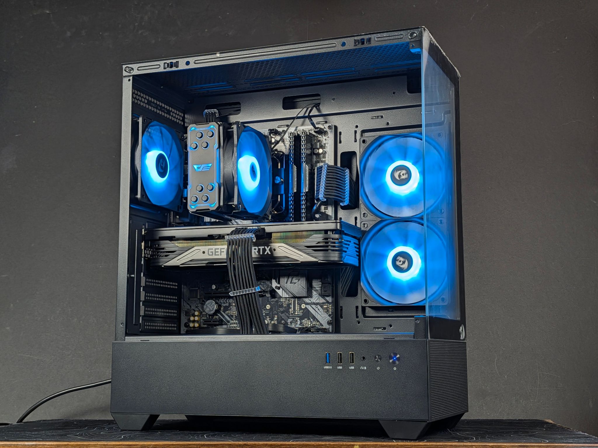 💎 Ryzen 5 3600 • RTX 3070 • 16GB DDR4 • 1TB SSD • Gaming PC