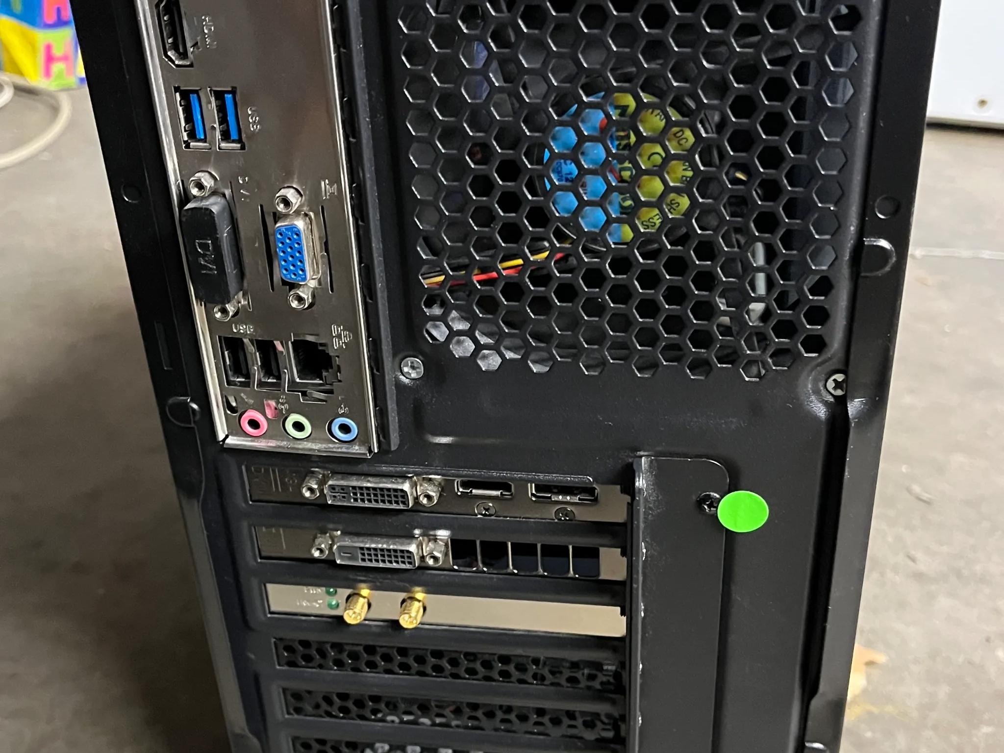 🖥️ Budget Gaming PC – GTX970,i7-4790K, 32GB RAM, 256GB SSD+1TB HDD Fast & Powerful (Minor Case Wear)