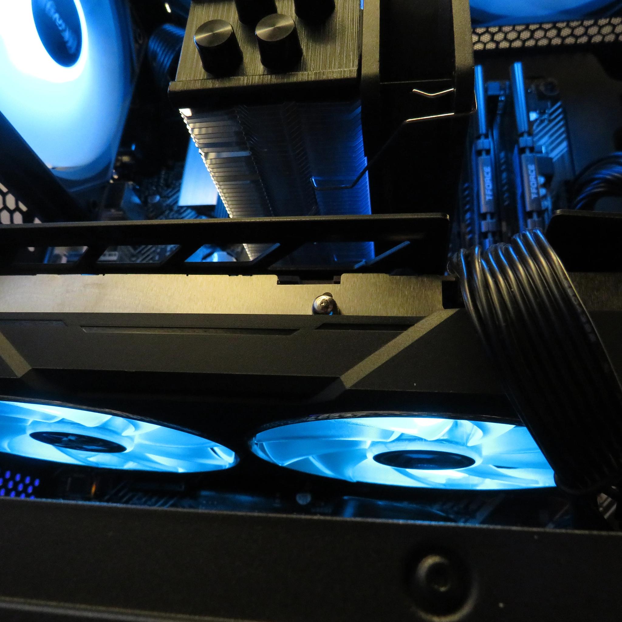 R5 5600 + Power Color Hellhound RX6600 (8GB VRAM) 1TB NVME Gen 4 Entry Level 1440 gaming