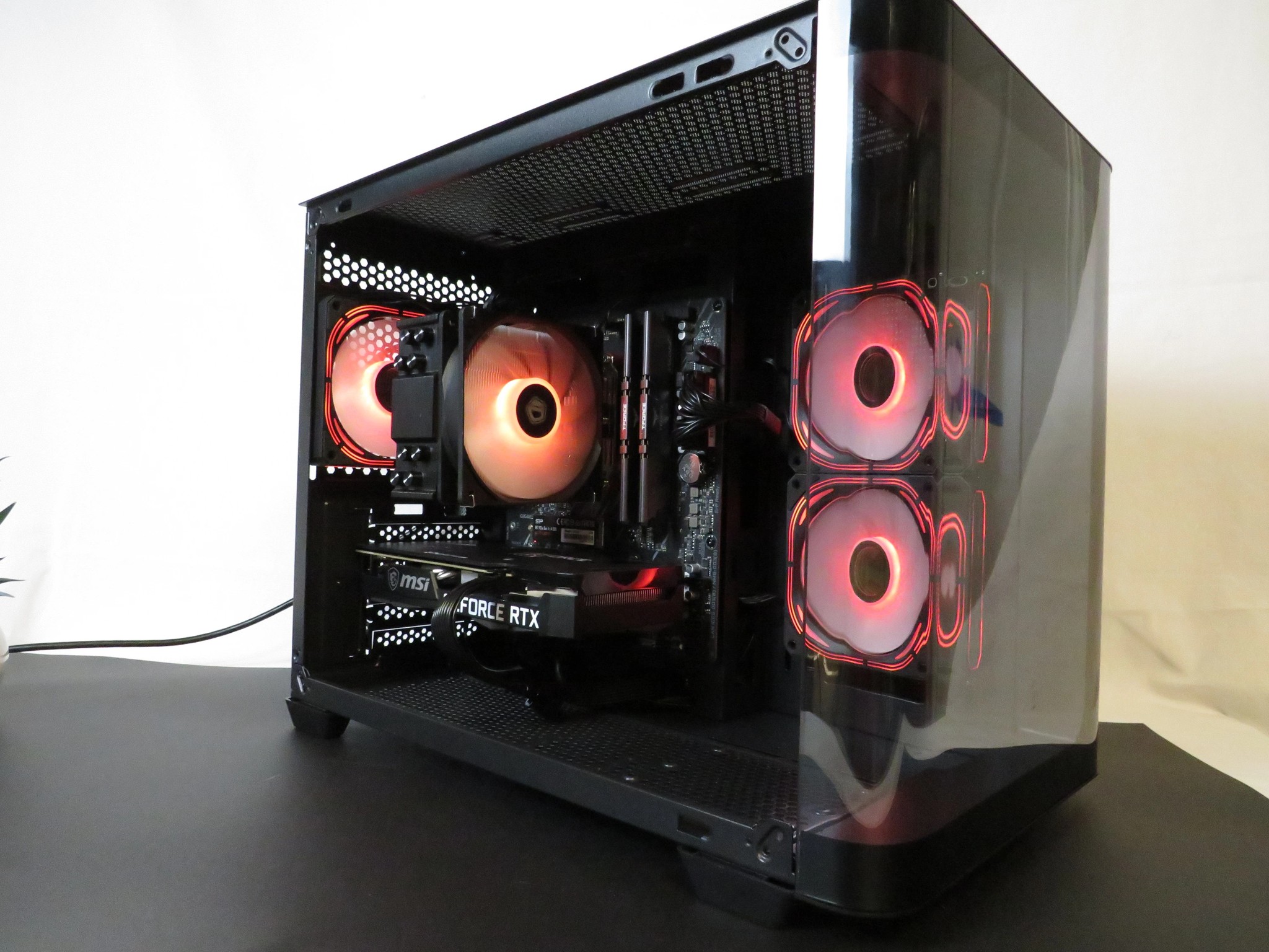 Black OPs Gamer for Black Friday - Ryzen 5 5600X + RTX 3060 + 16 GB DDR4 + 1 TB NVME SSD