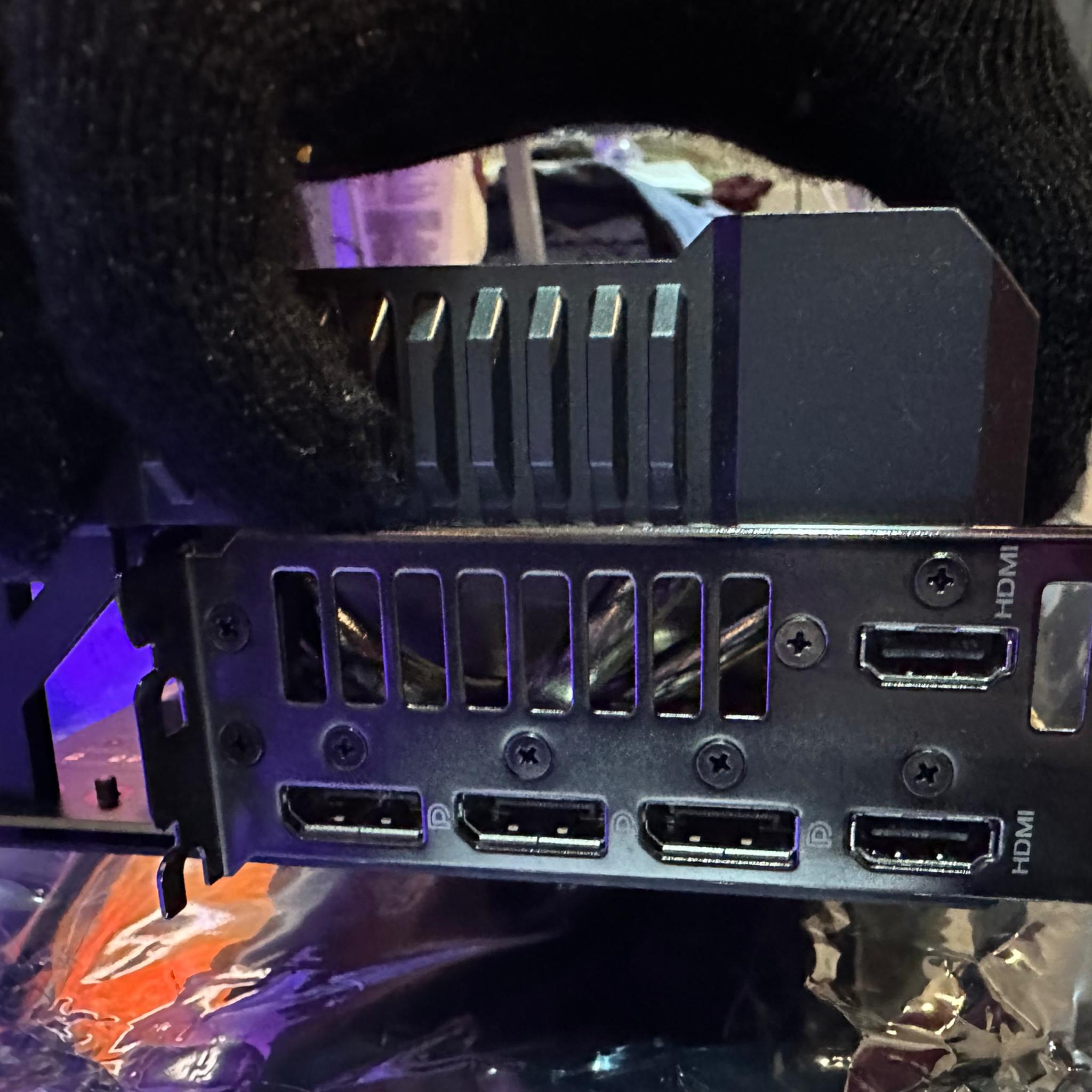 ASUS TUF Gaming GeForce RTX 4080 16GB GDDR6X – Excellent Condition