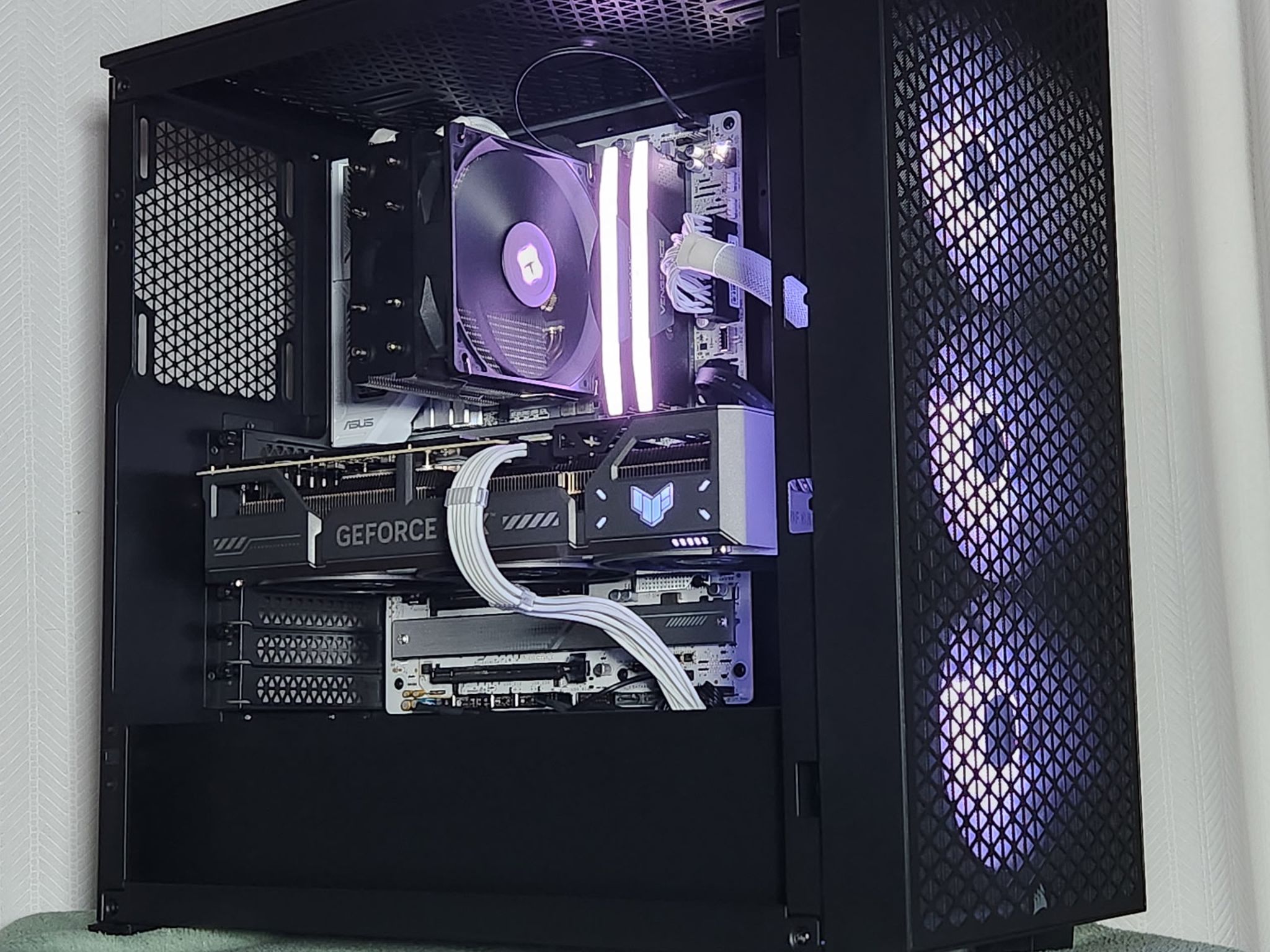 GeForce RTX 5070 Custom Gaming PC - Core Ultra 5 250KF Plus