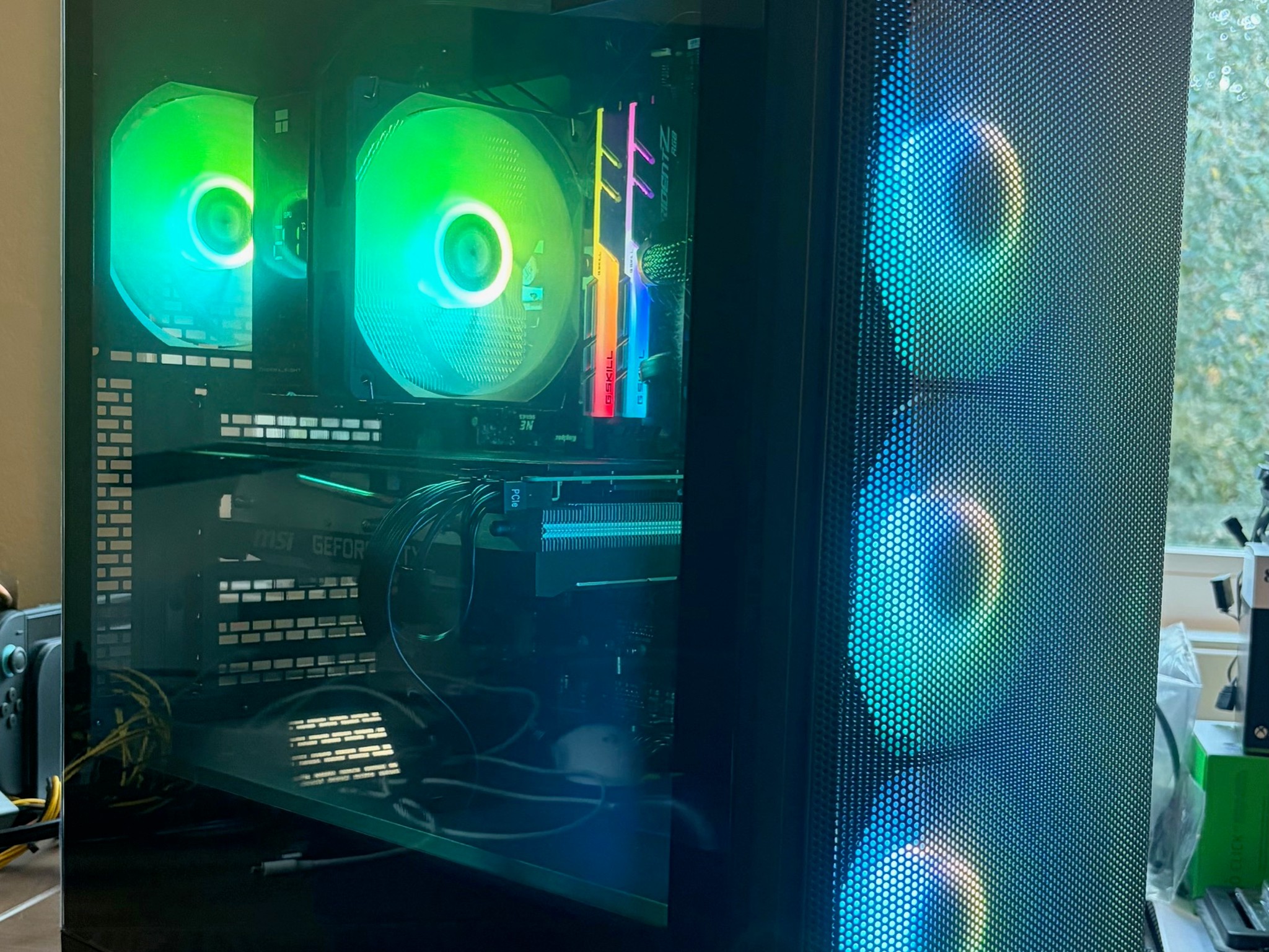 Custom Gaming PC: Ryzen 7 5800x & MSI 2080 Super