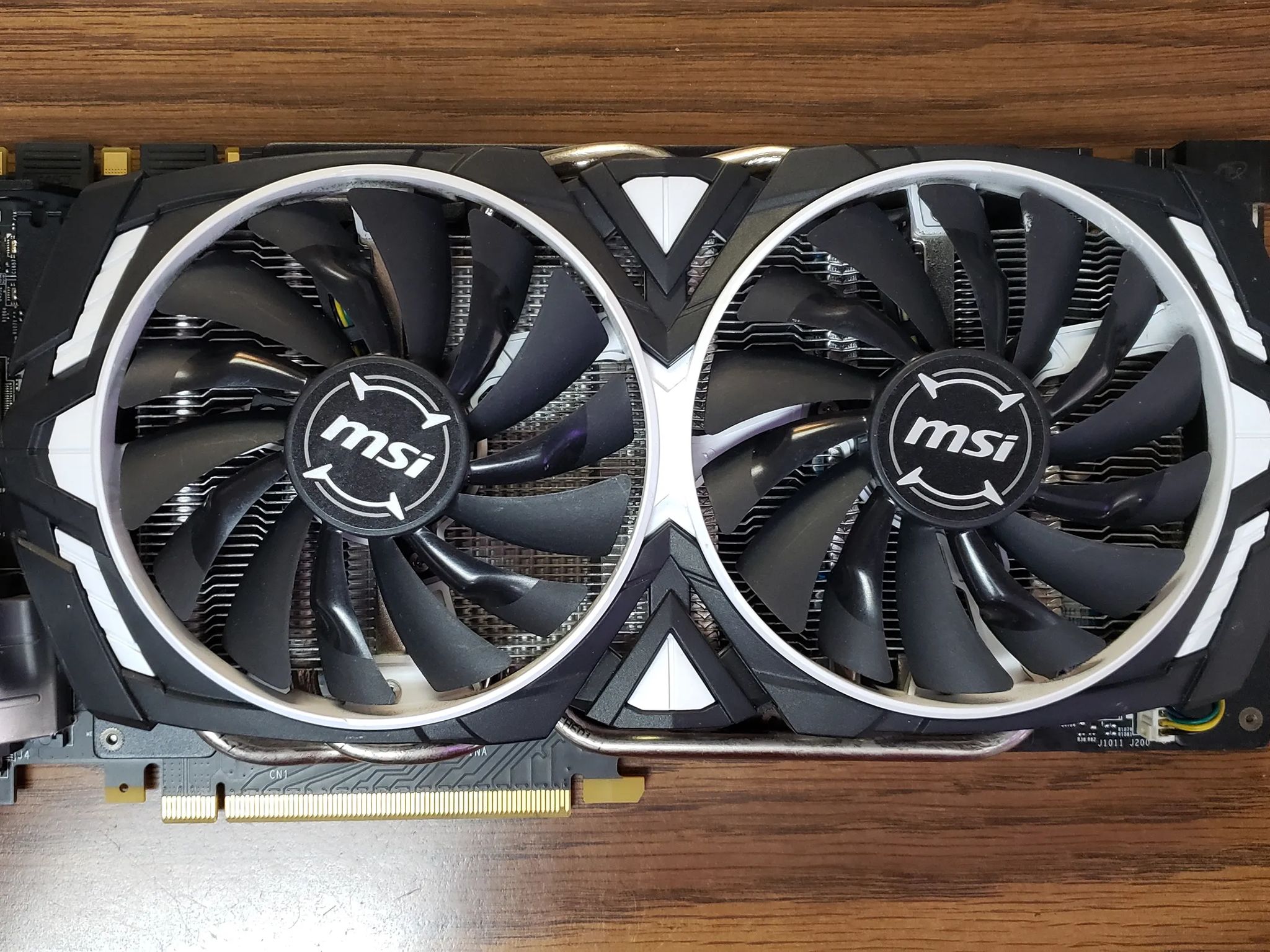 MSi GTX 1070 Armor 8G OC