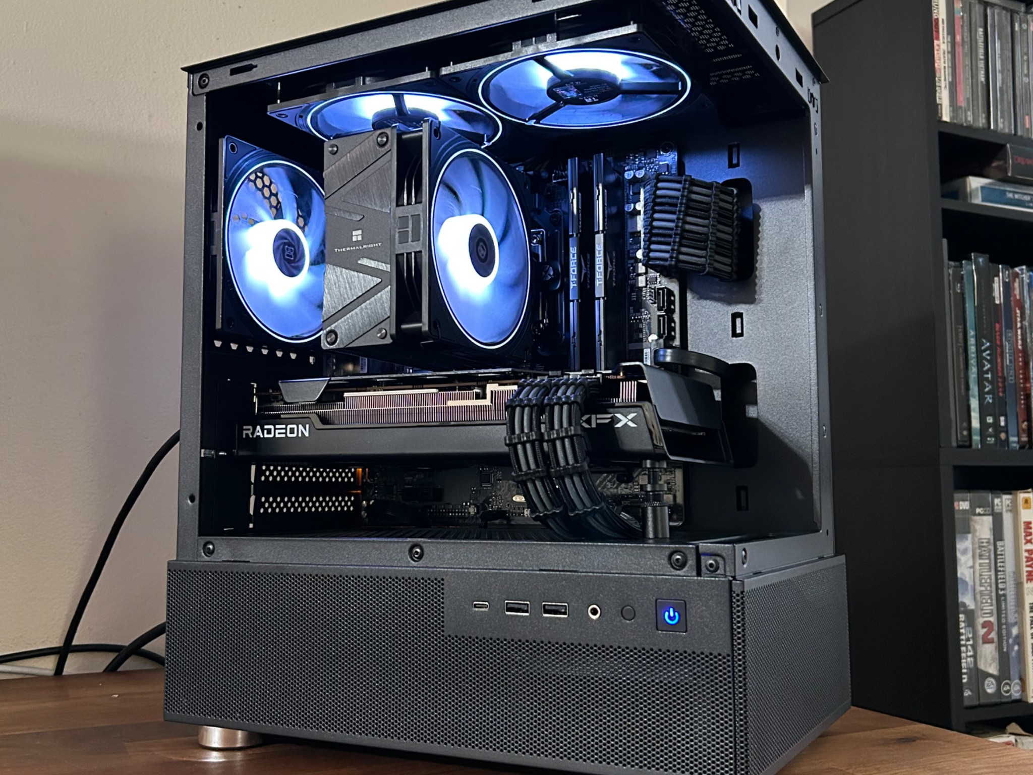 *SALE* RX 7700XT | Intel i5 12400 | 32GB DDR5 | 1TB SSD | The Dark Officer Elite RX