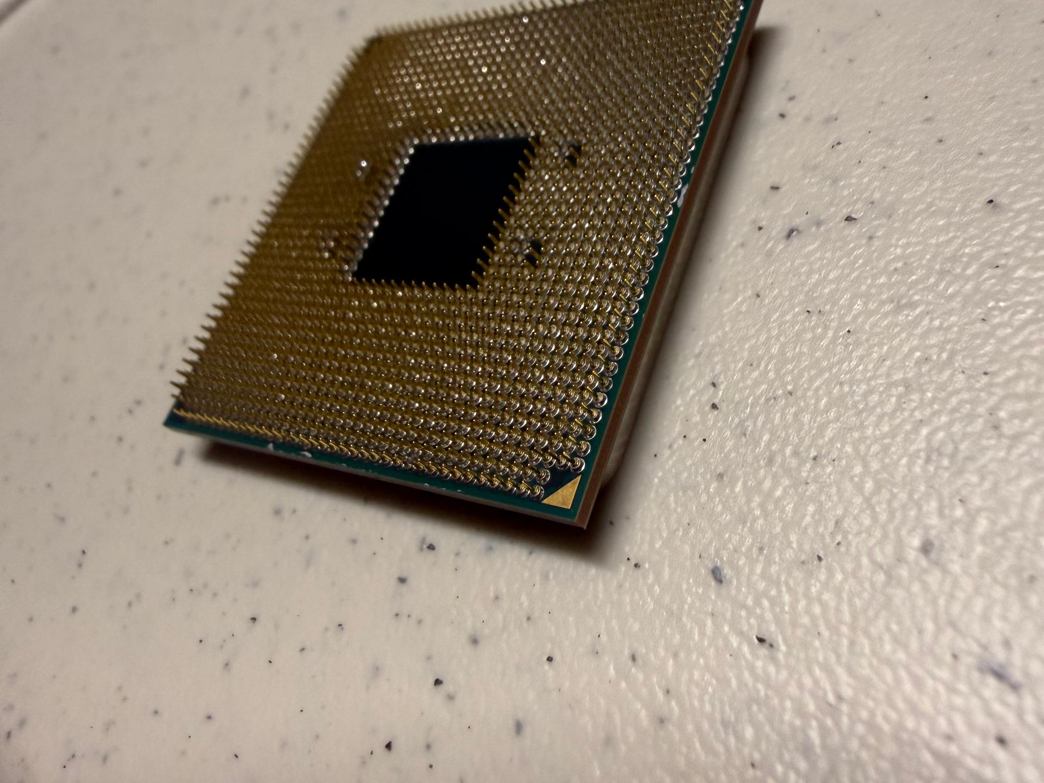AMD Ryzen 7 5800XT - Image 2