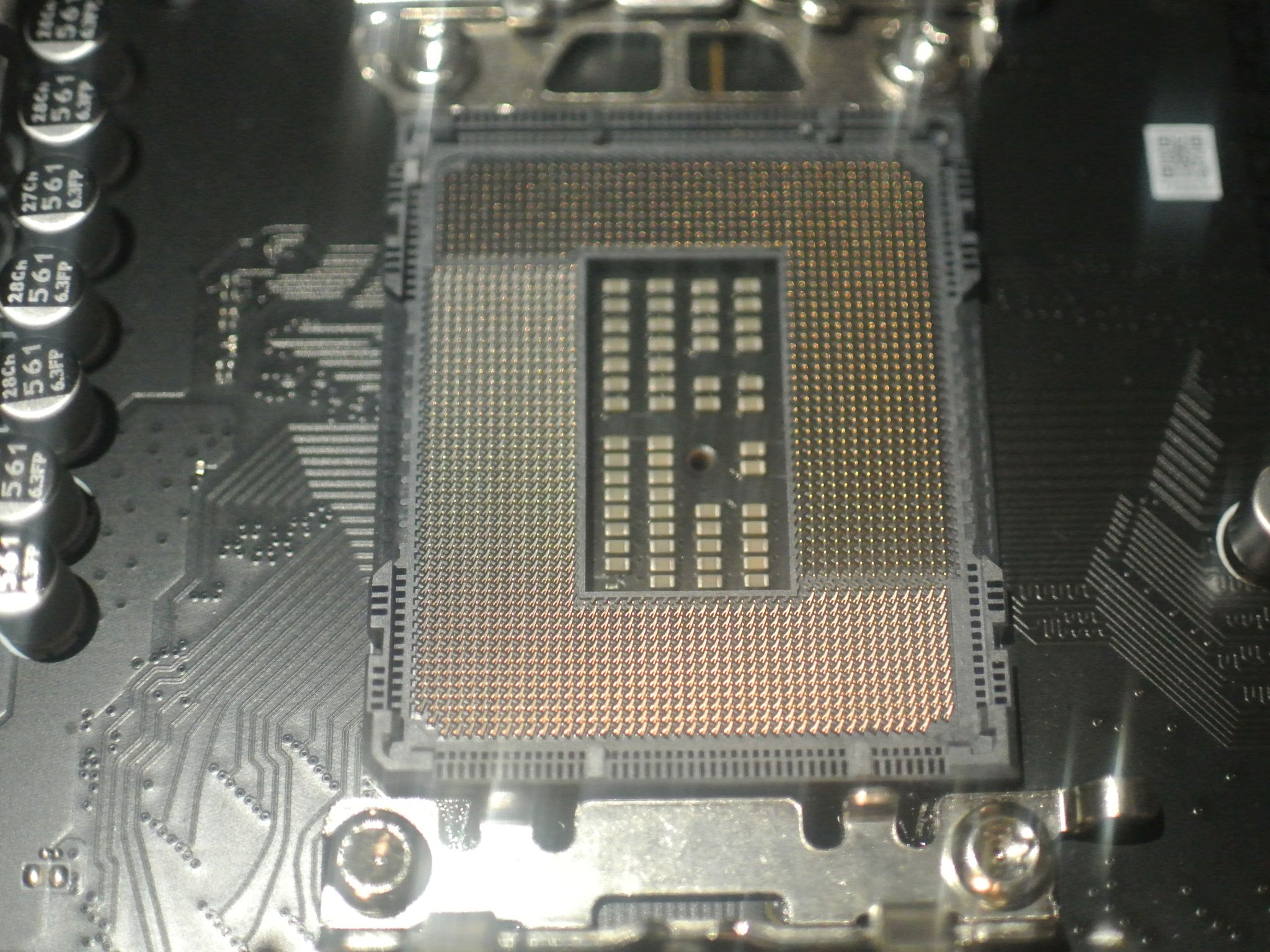 MSI MAG Z790 TOMAHAWK WIFI DDR5 LGA 1700 Socket Motherboard