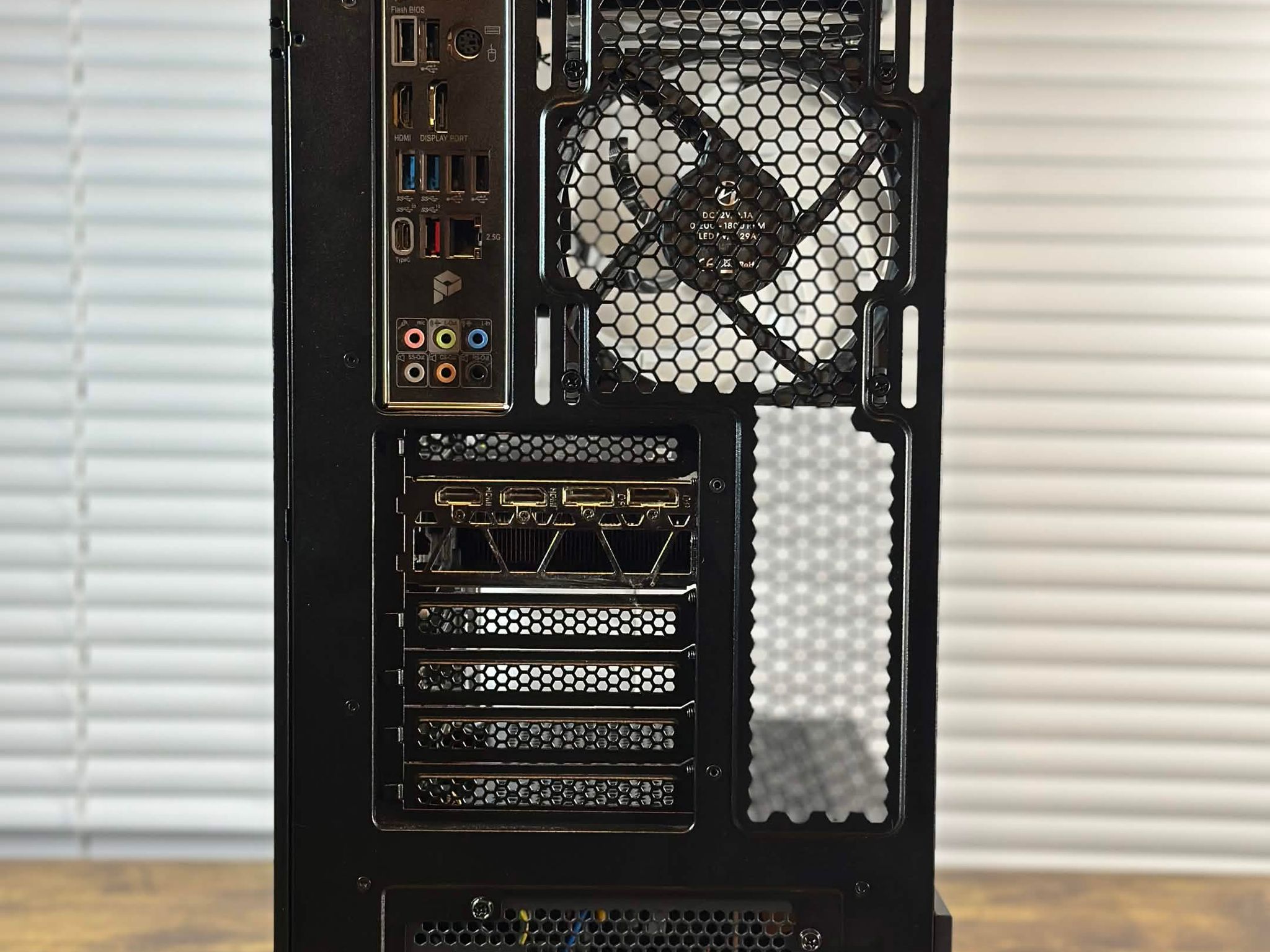 RTX 3080 10GB | Intel i5-12600KF | 16GB DDR5 | 1TB NVME | Win11 | WIFI | 1440P Gaming PC