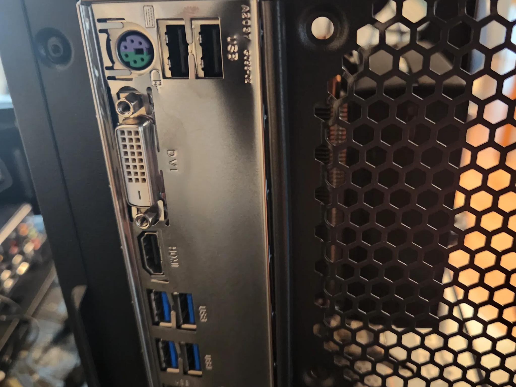 RTX 3080/ Ryzen 3900x Professional stealth 1440p gaming/ content creator build