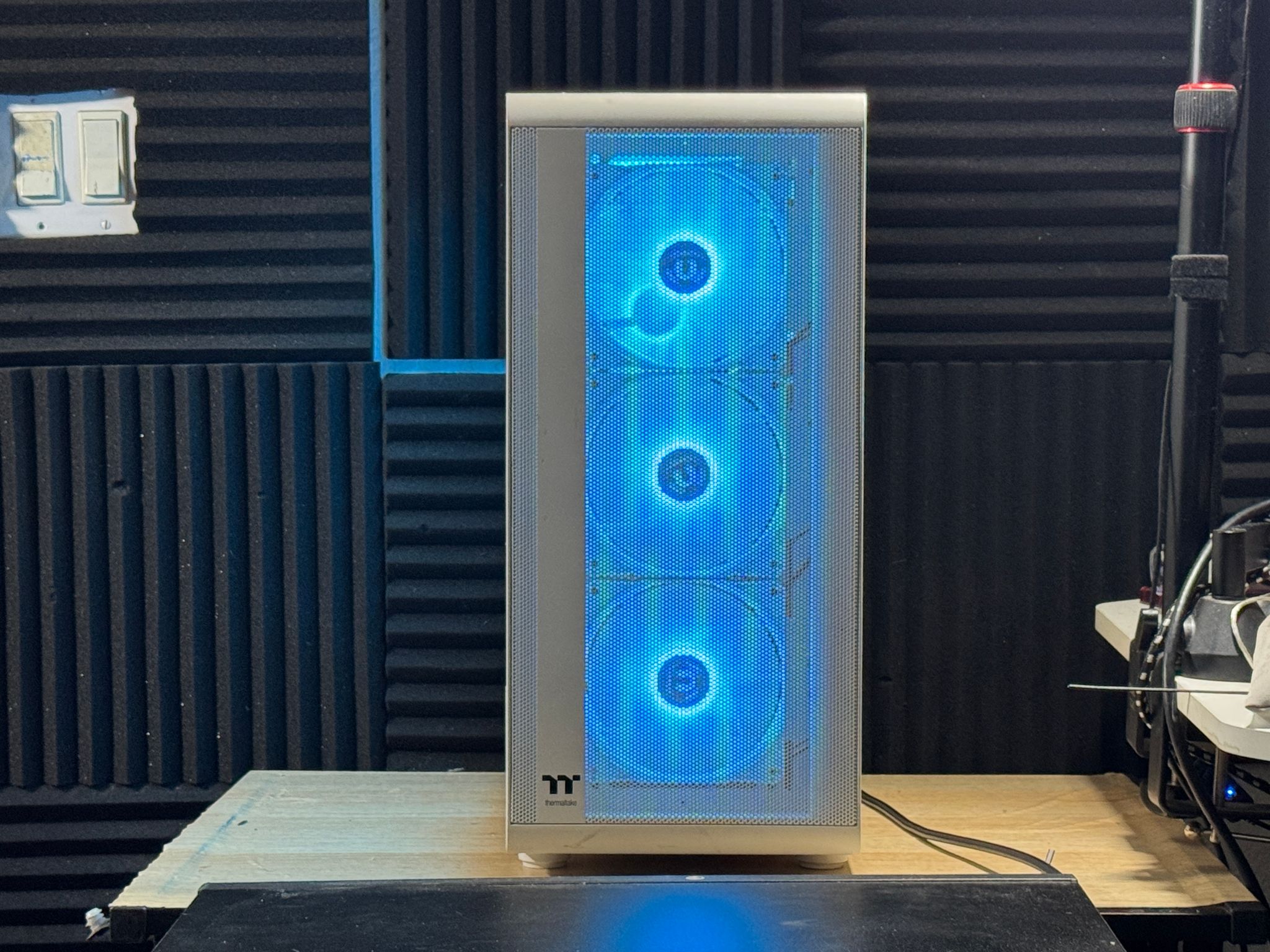 🔥⚪️ Ryzen 5 3600 |.RX 590 8GB | 16GB DDR4 | 256GB SSD + 1TB HDD