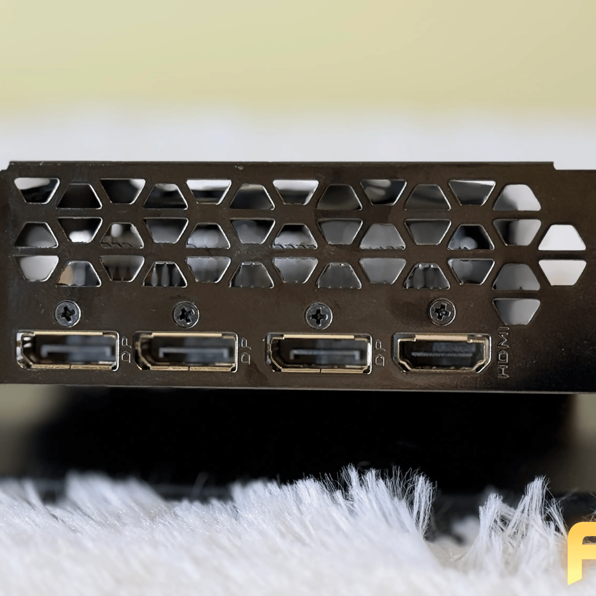 Radeon RX 580 8GB | Gigabyte GAMING Model | 8 GB VRAM | USED | Original Packaging | 1080p Ready