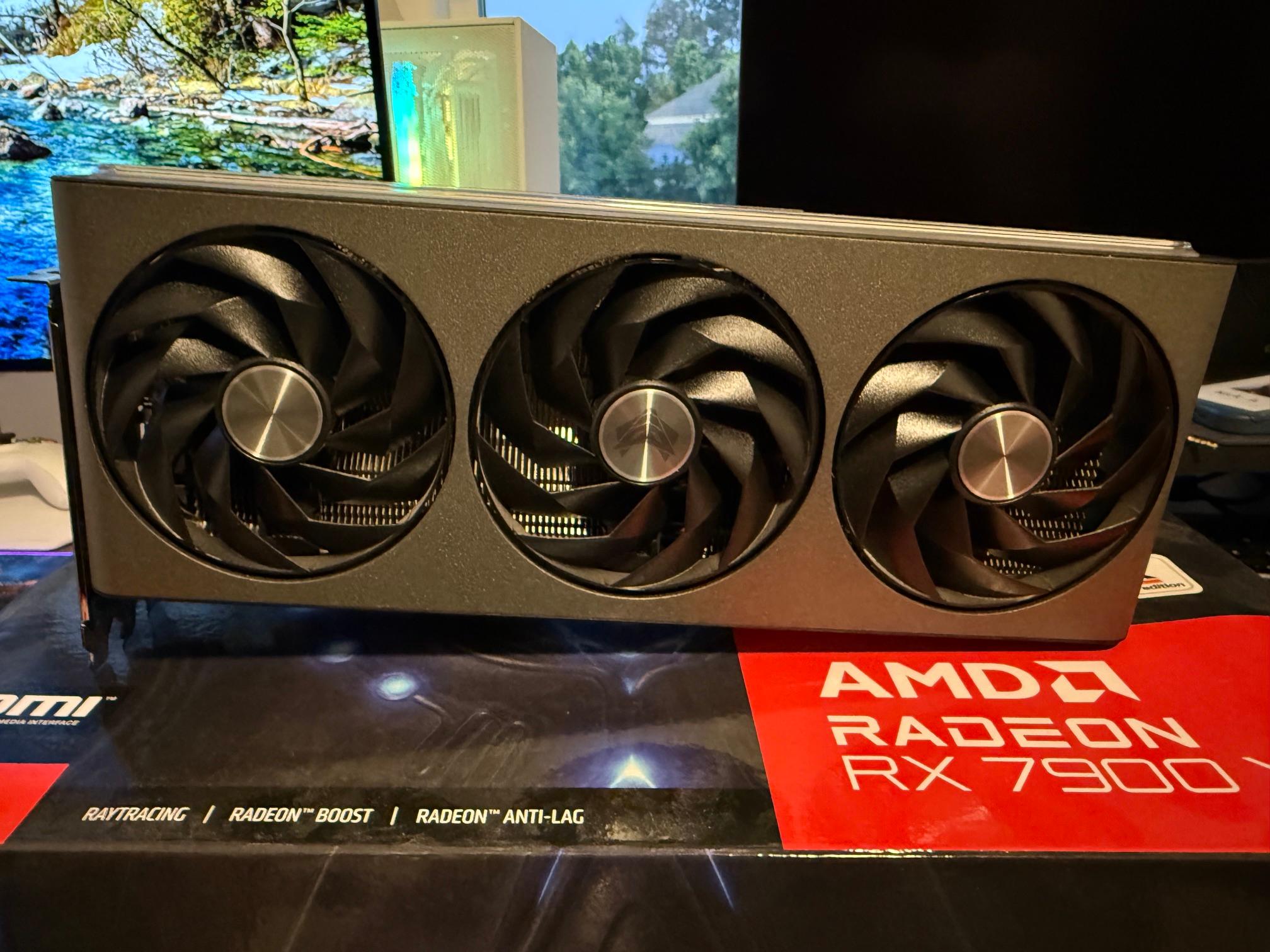 SAPPHIRE NITRO+ Radeon RX 7900 XTX 24GB - Original Box - FAST SHIPPING