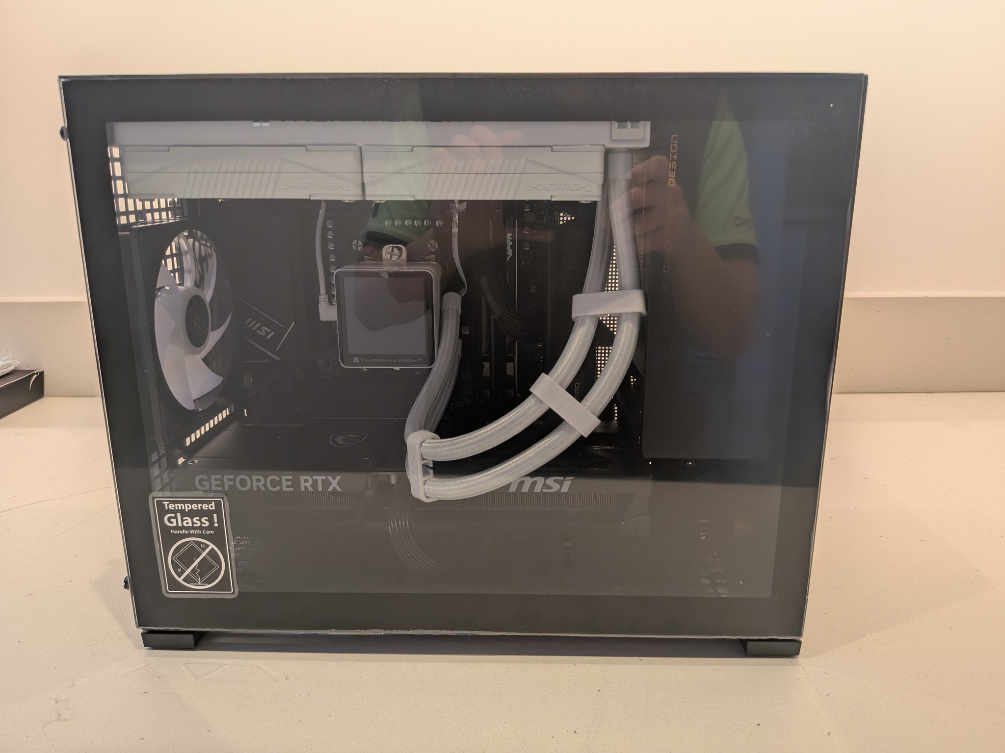 4K Tuxedo - RTX 5070 Ti, Ryzen 7 7800X3D, 32 GB DDR5, 2 TB Gen 5 NVME, Liquid Cooled, RGB