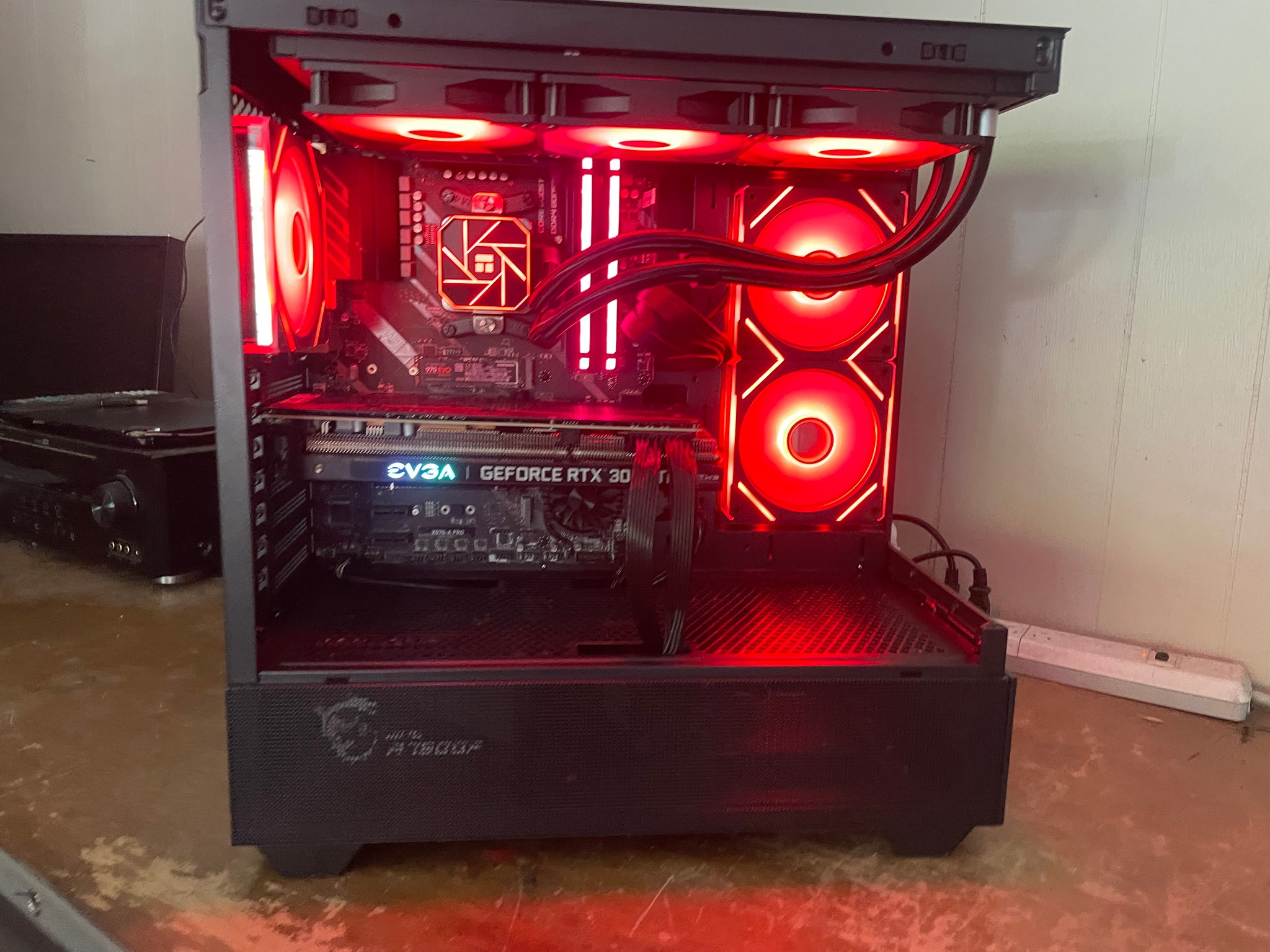 Ryzen 5 | 3060ti | 32GB Ram | WiFi + Ethernet