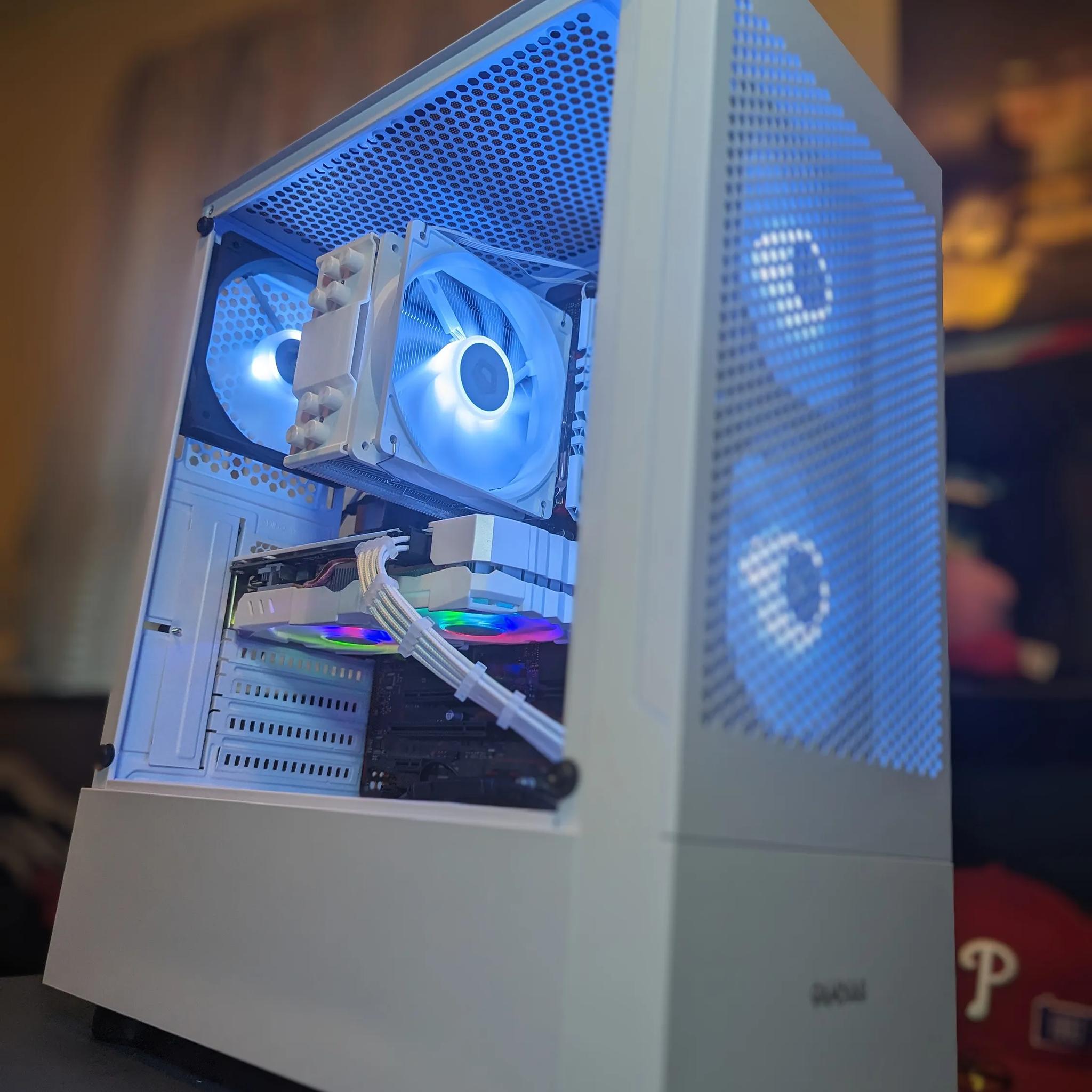 FORTNITE 180 FPS! | Best E-sports gaming PC | Ryzen 5 4500 RX 580 2048 8GB