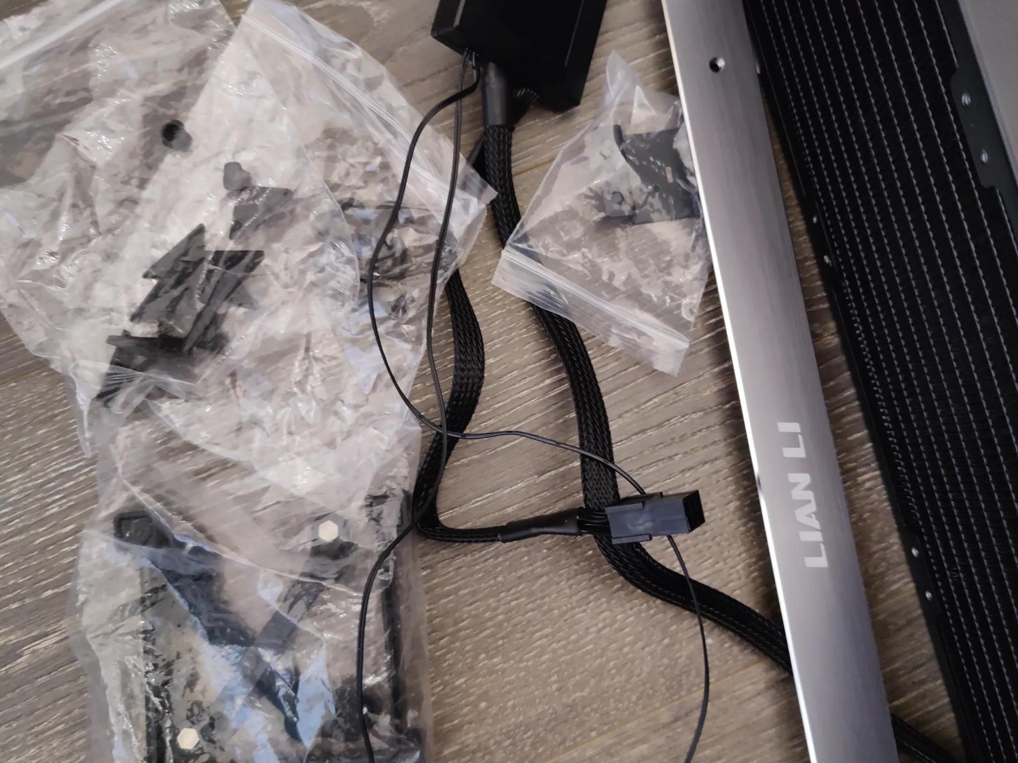 LIAN LI HYDROSHIFT LCD 360TL