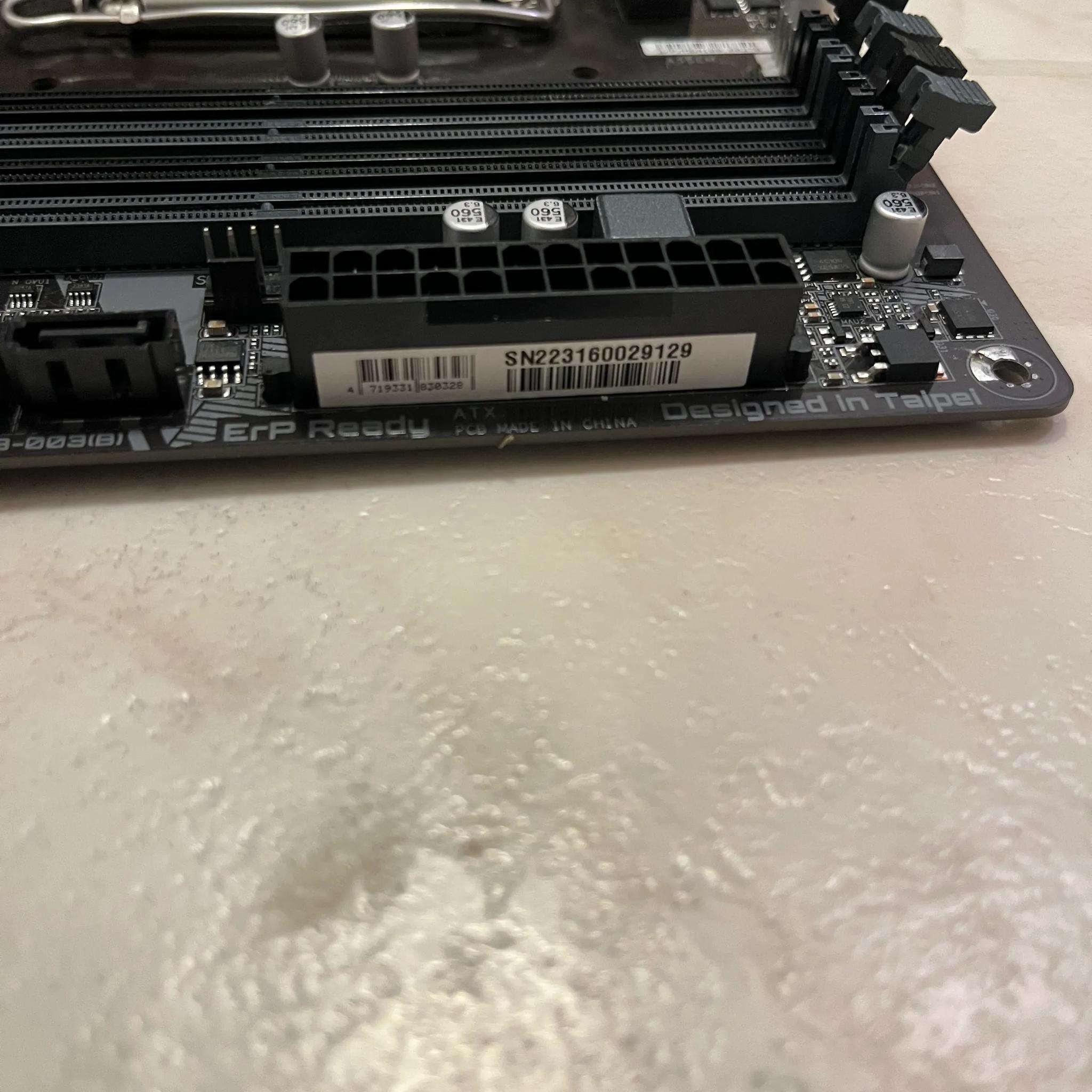 GIGABYTE B660M DS3H DDR4 LGA 1700 MicroATX Intel Motherboard