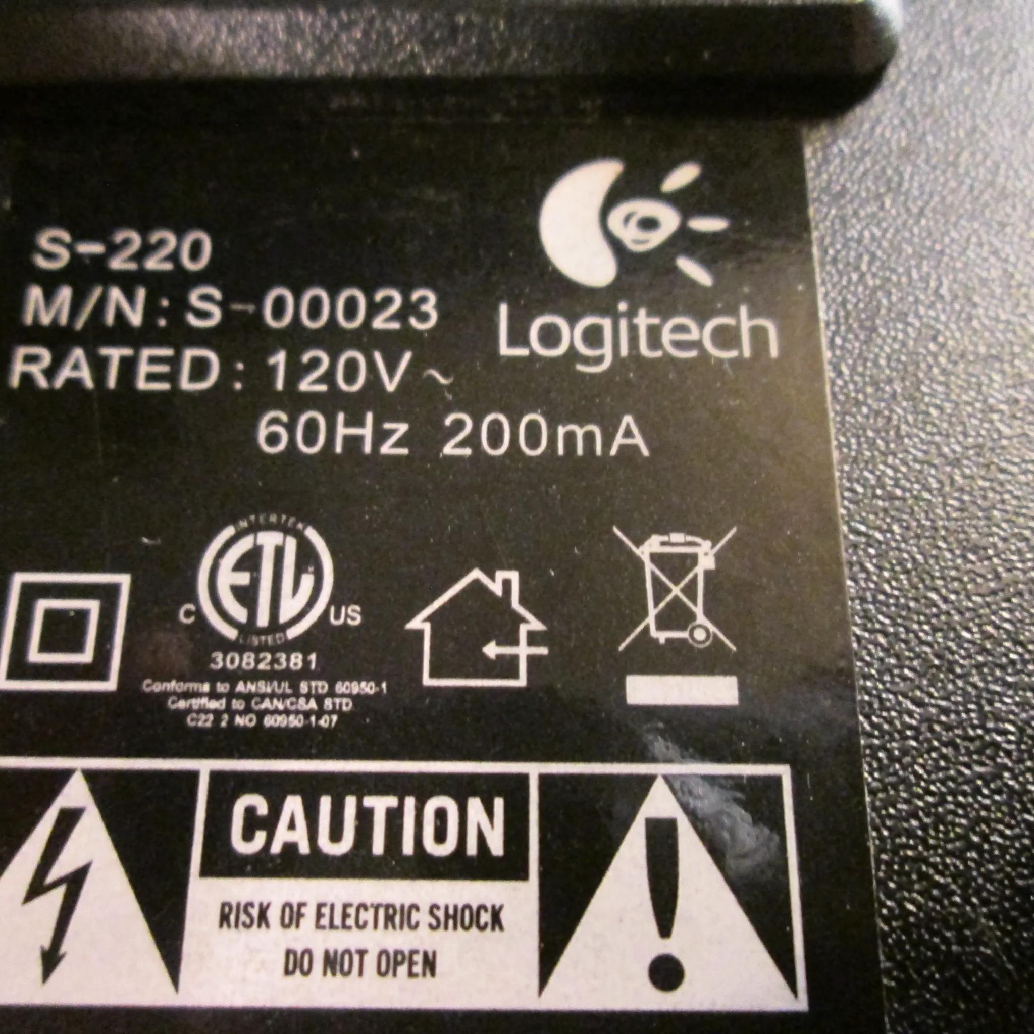 Logitech s220 Speakers