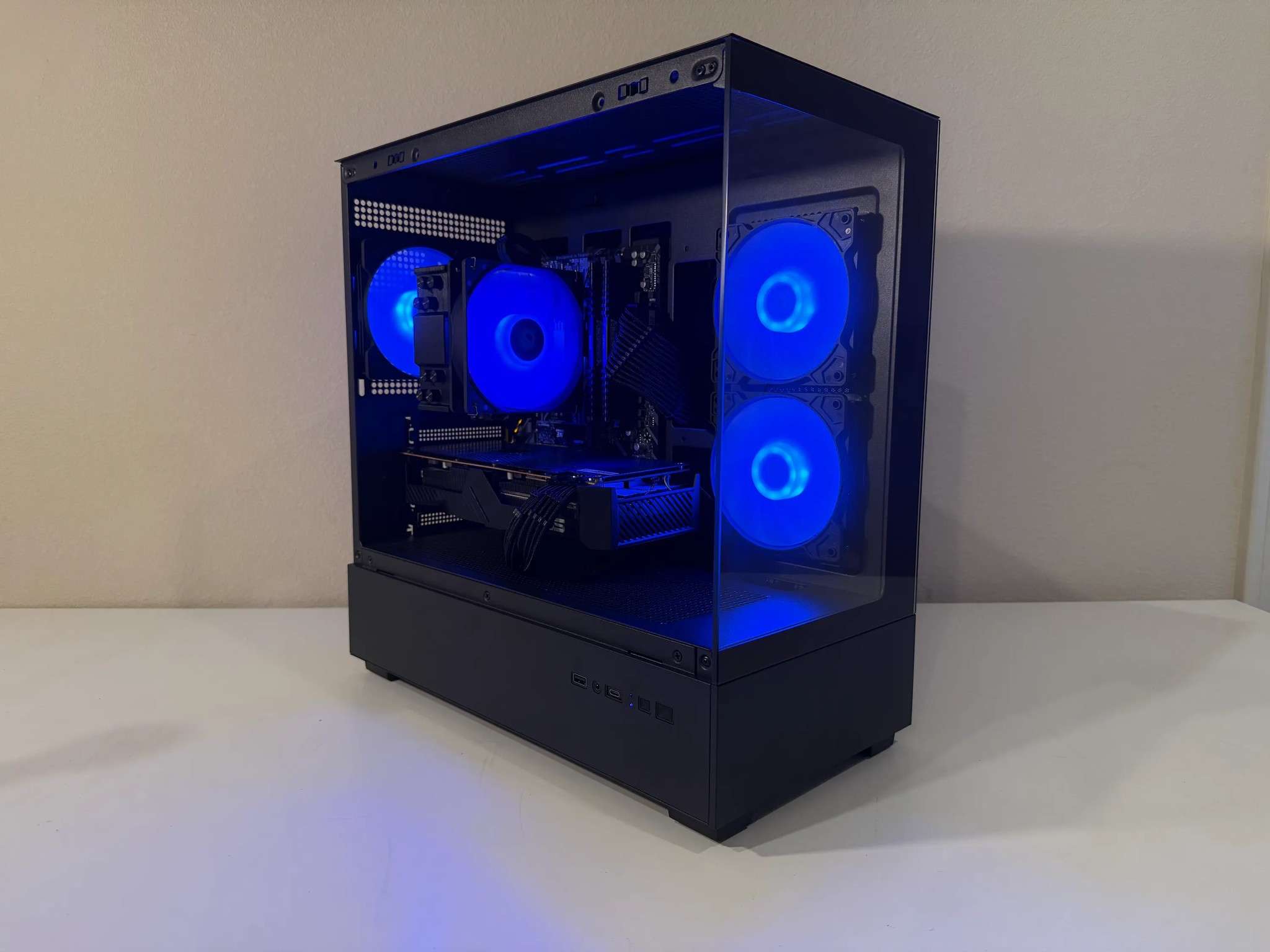 Great Starter 1080p Gaming/Streaming PC | RX 5700 XT | Ryzen 5 3600x | 16gb RAM | 1 TB SSD | Win 11