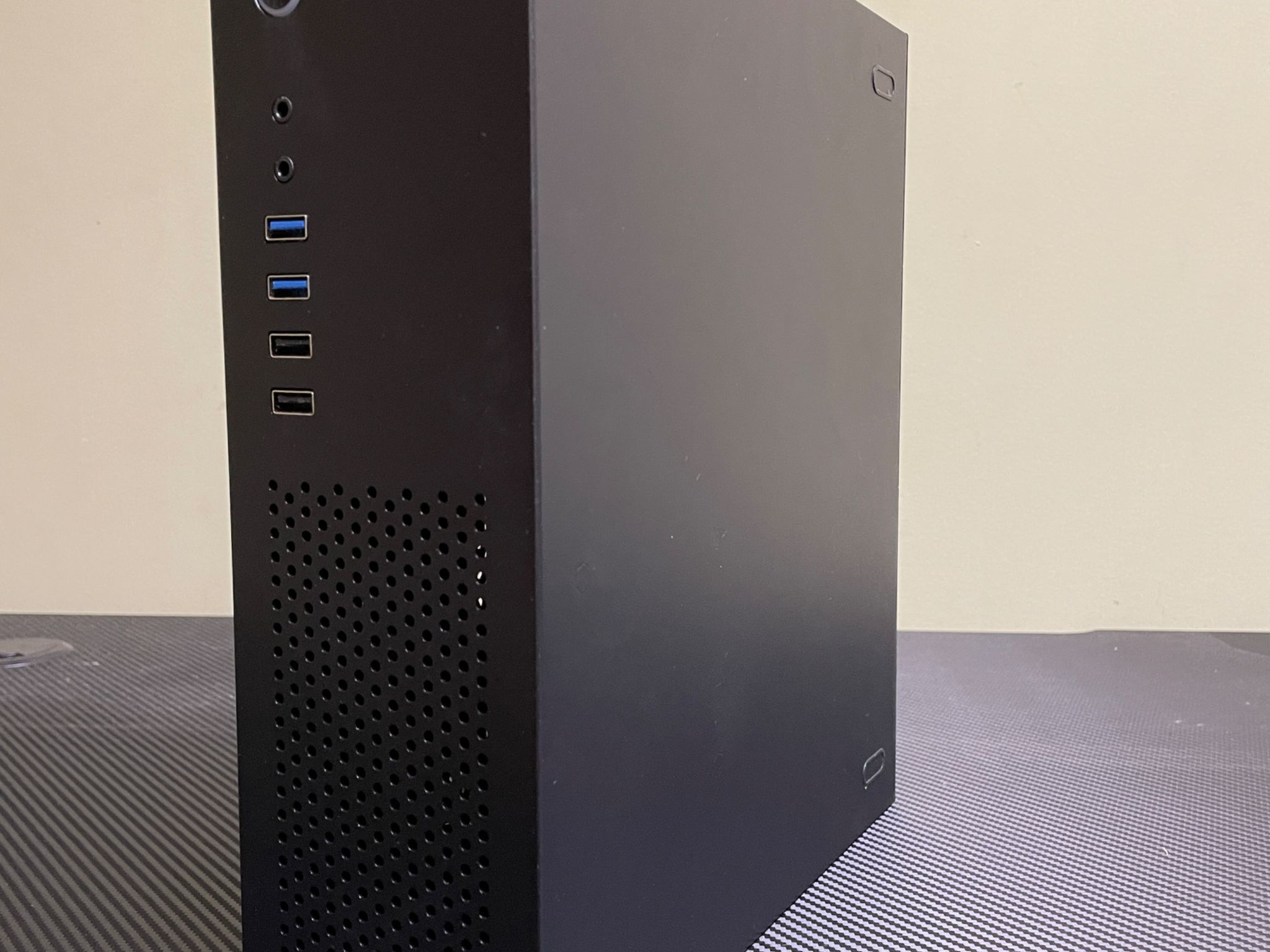 1080p Mini Gaming PC | 12 Core Intel Xeon | NVIDIA Graphics | 16GB RAM | 1TB SSD
