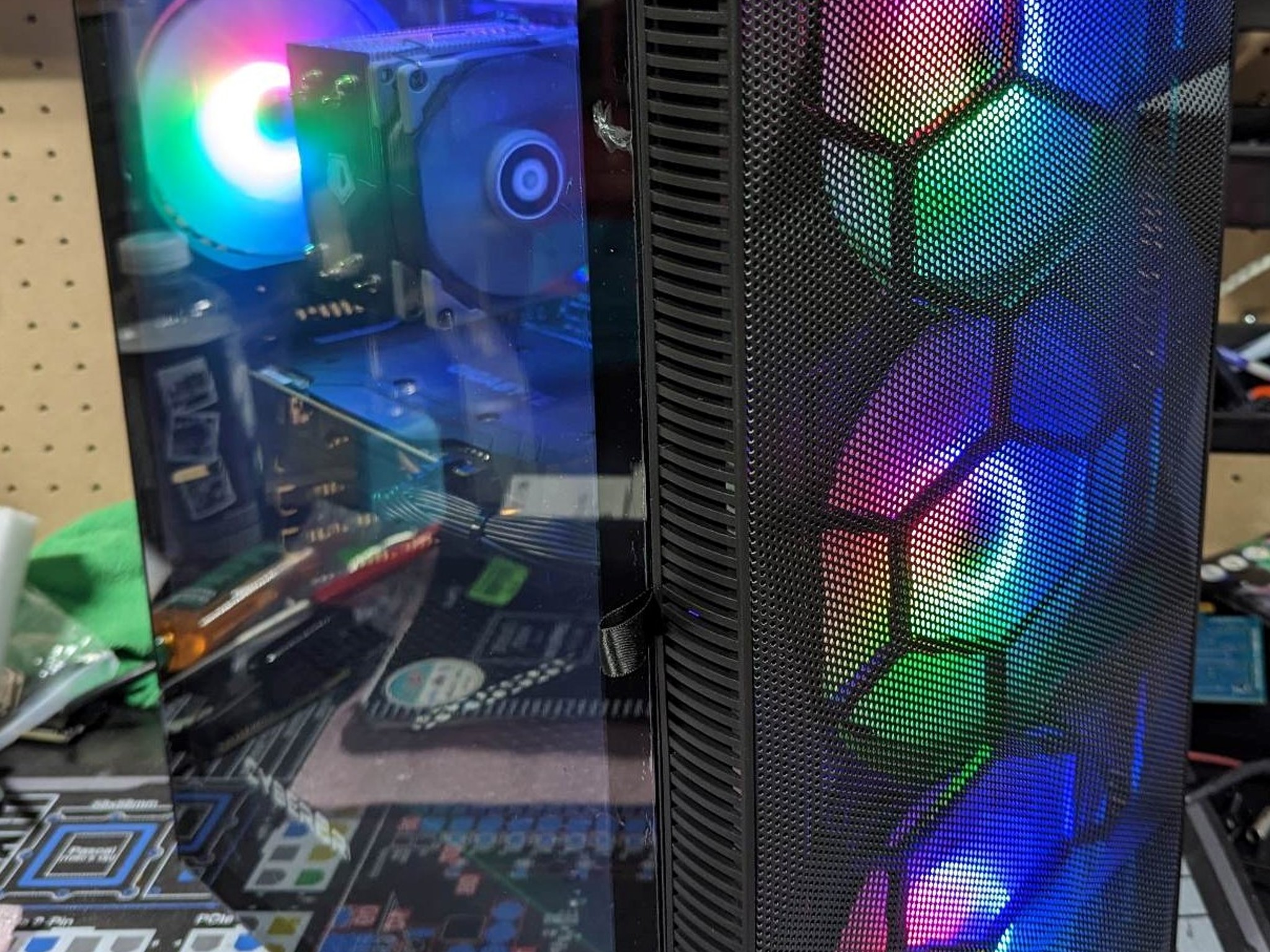 UCW Ready to Play E-Sports Gaming PC. X170 i7 + GTX 1060