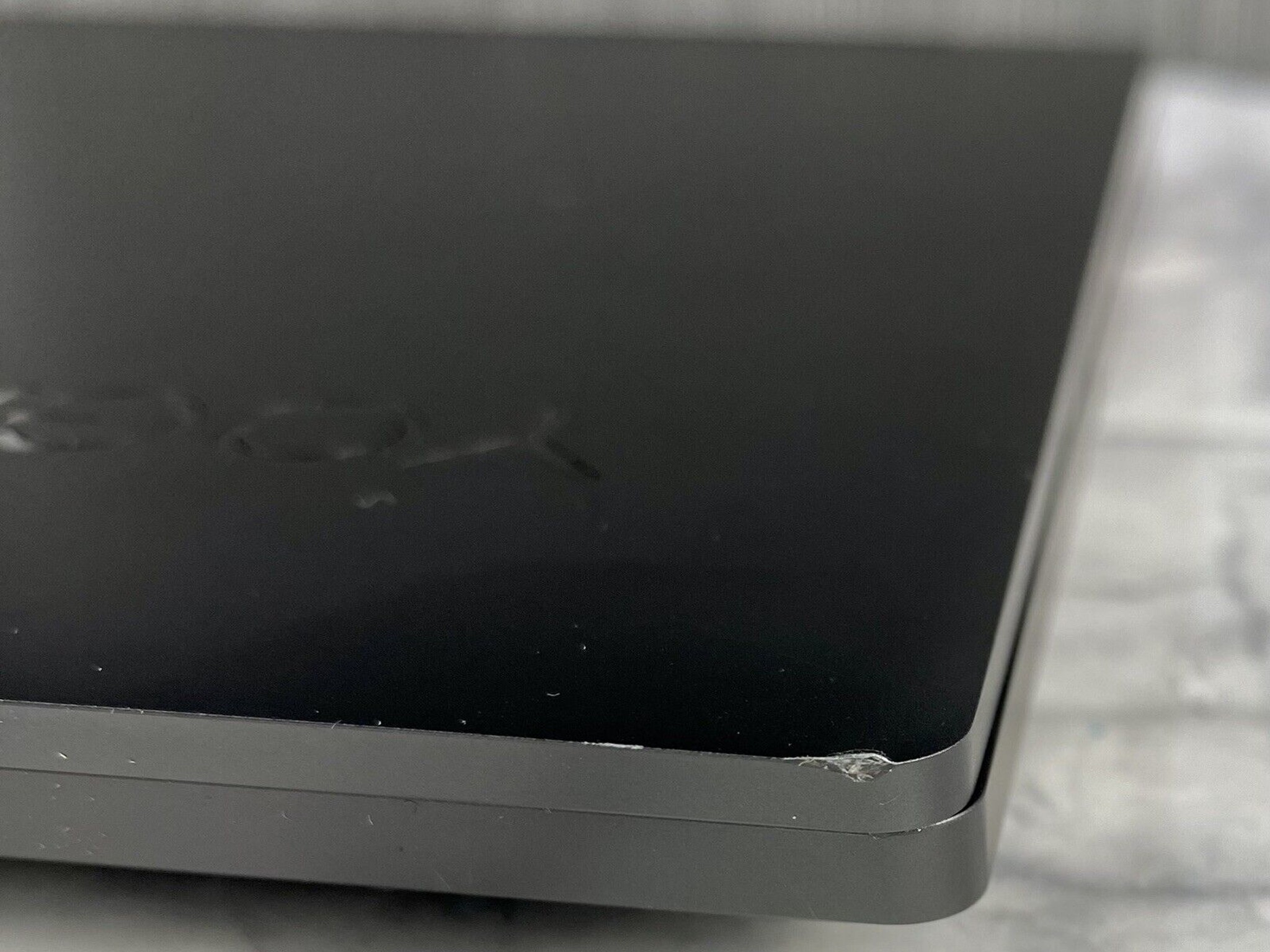 Lenovo Yoga 9 C940-15IRH 15.6” Core i7 Nvidia GTX 1650 Touchscreen Gaming Laptop