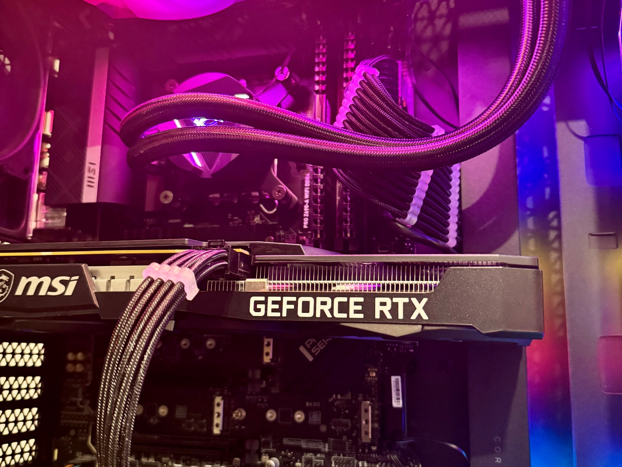 Intel i7-12700K | RTX 3060 | 16GB DDR4 | 1TB SSD