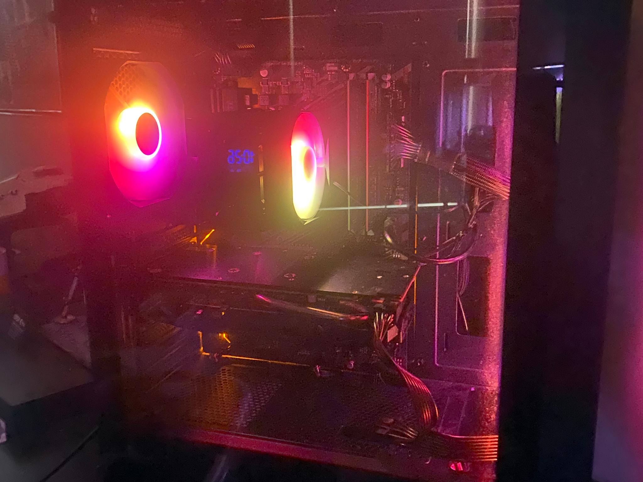 Budget gaming PC I5-8500T Rx 580 0.9 TB of storage