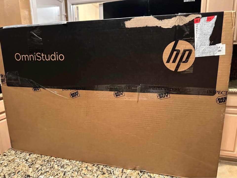 New HP - OmniStudio X - 27" 4K UHD All-in-One - Intel Core Ultra 7 256V - 16GB - 1TB SSD