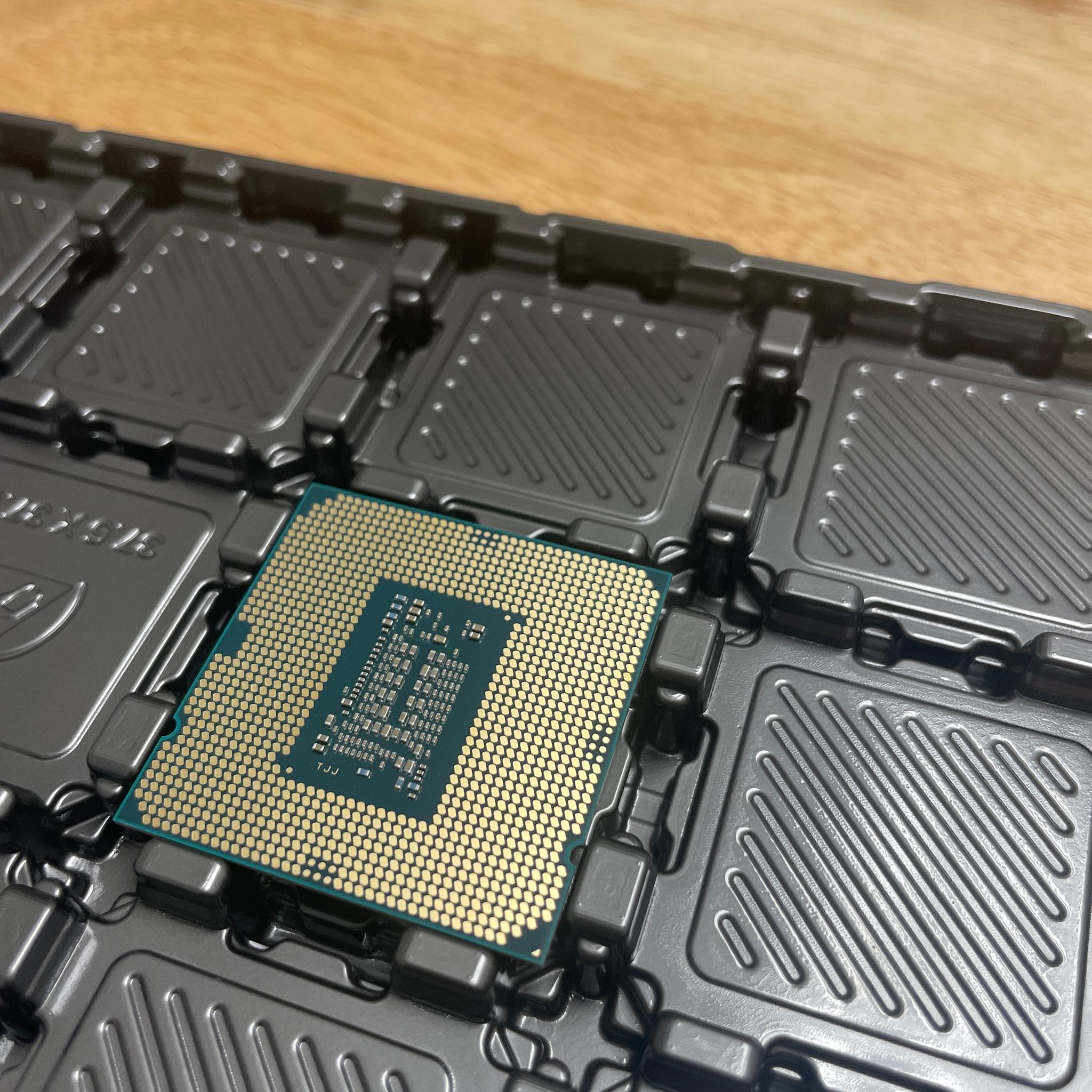 BN Intel i3 10105F