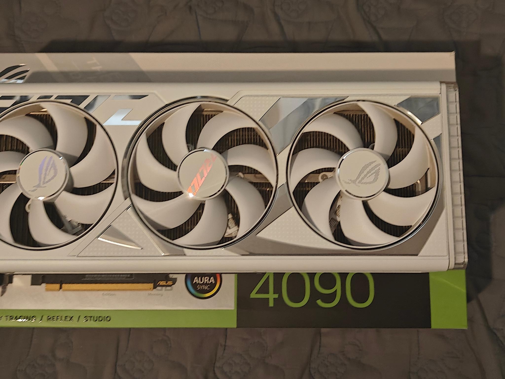 Asus ROG STRIX GAMING OC GeForce RTX 4090 (White/Used)