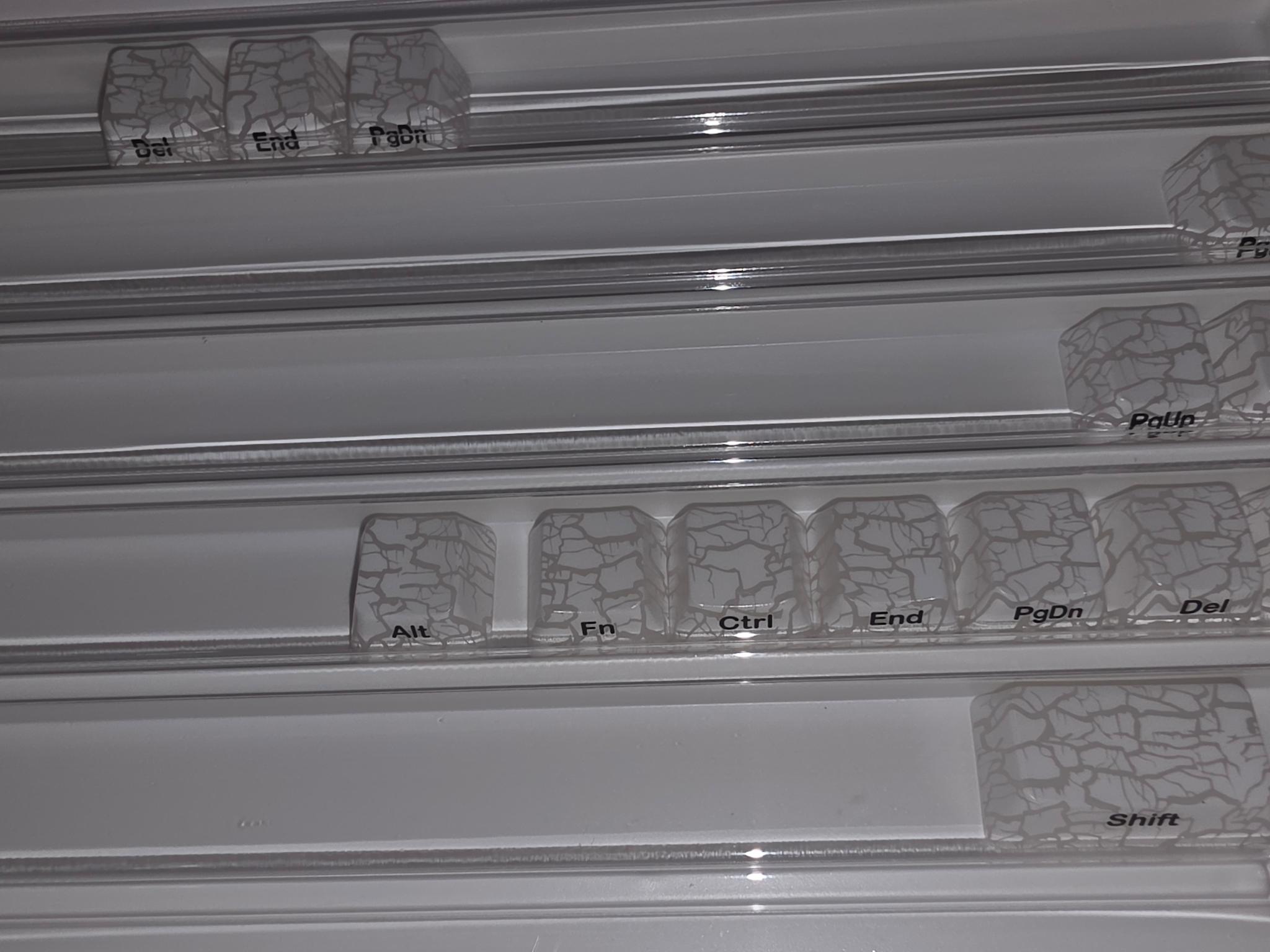 Xvx white cracked ice key caps