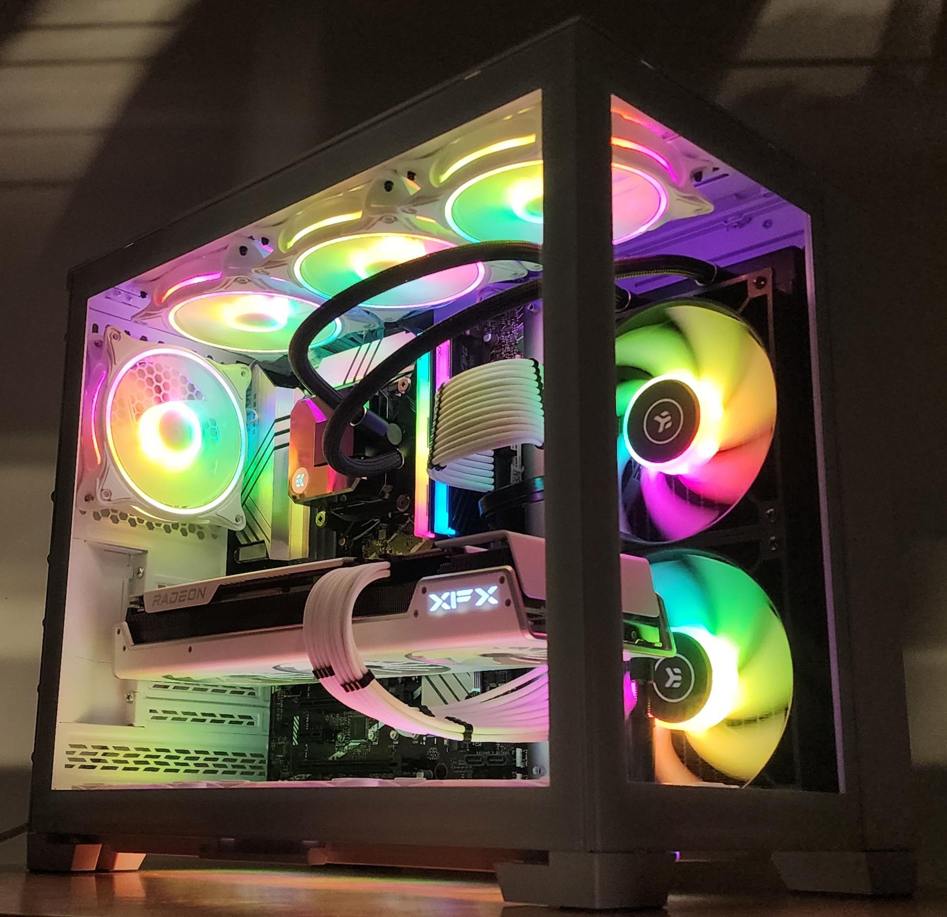 Gaming PC i9-14900K 32GB RAM 2TB SSD RX 7900 XT 20GB Windows 11 Computer