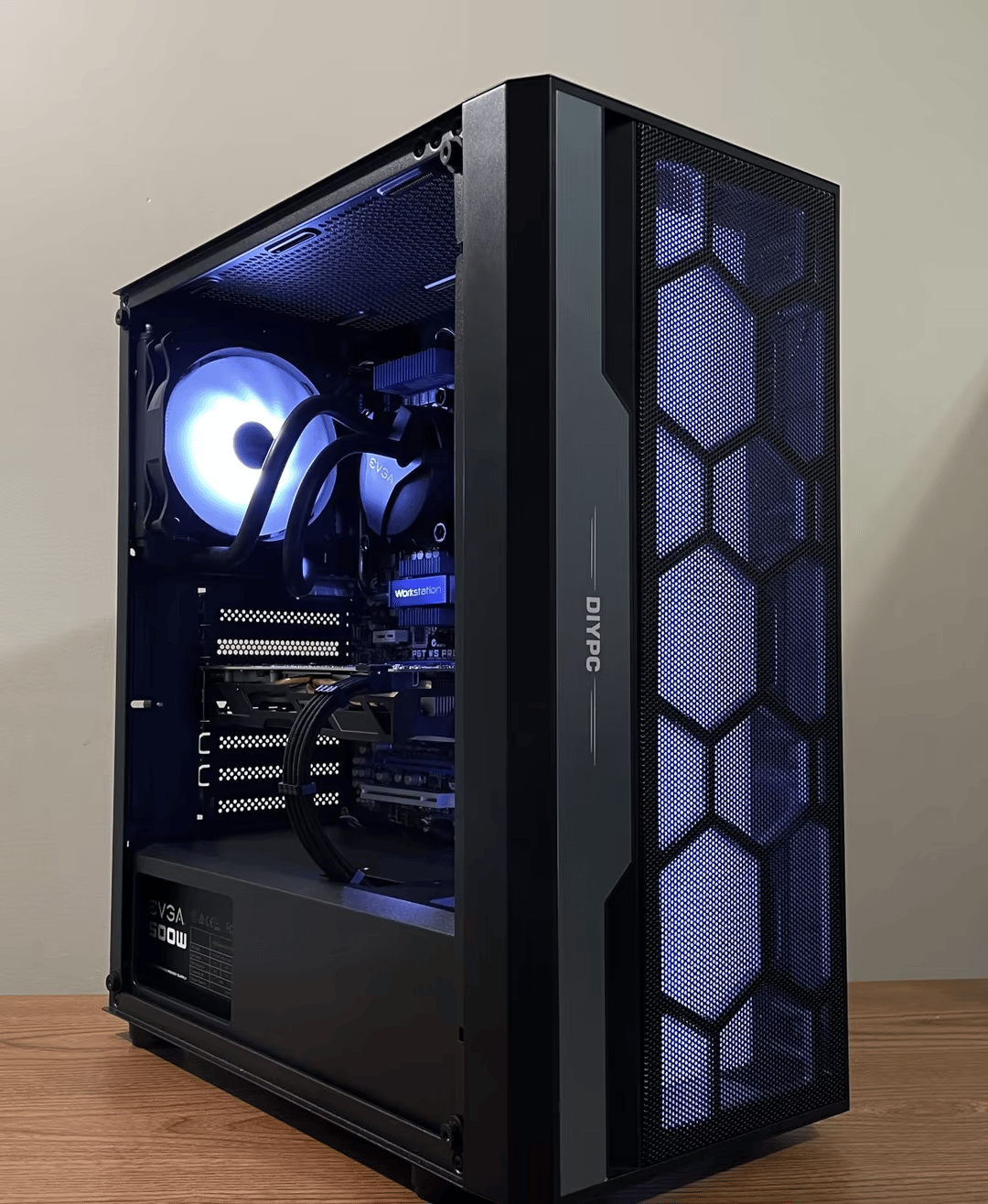 “Pathfinder” Intel Xeon 6-Cores, Rx 570 4GB