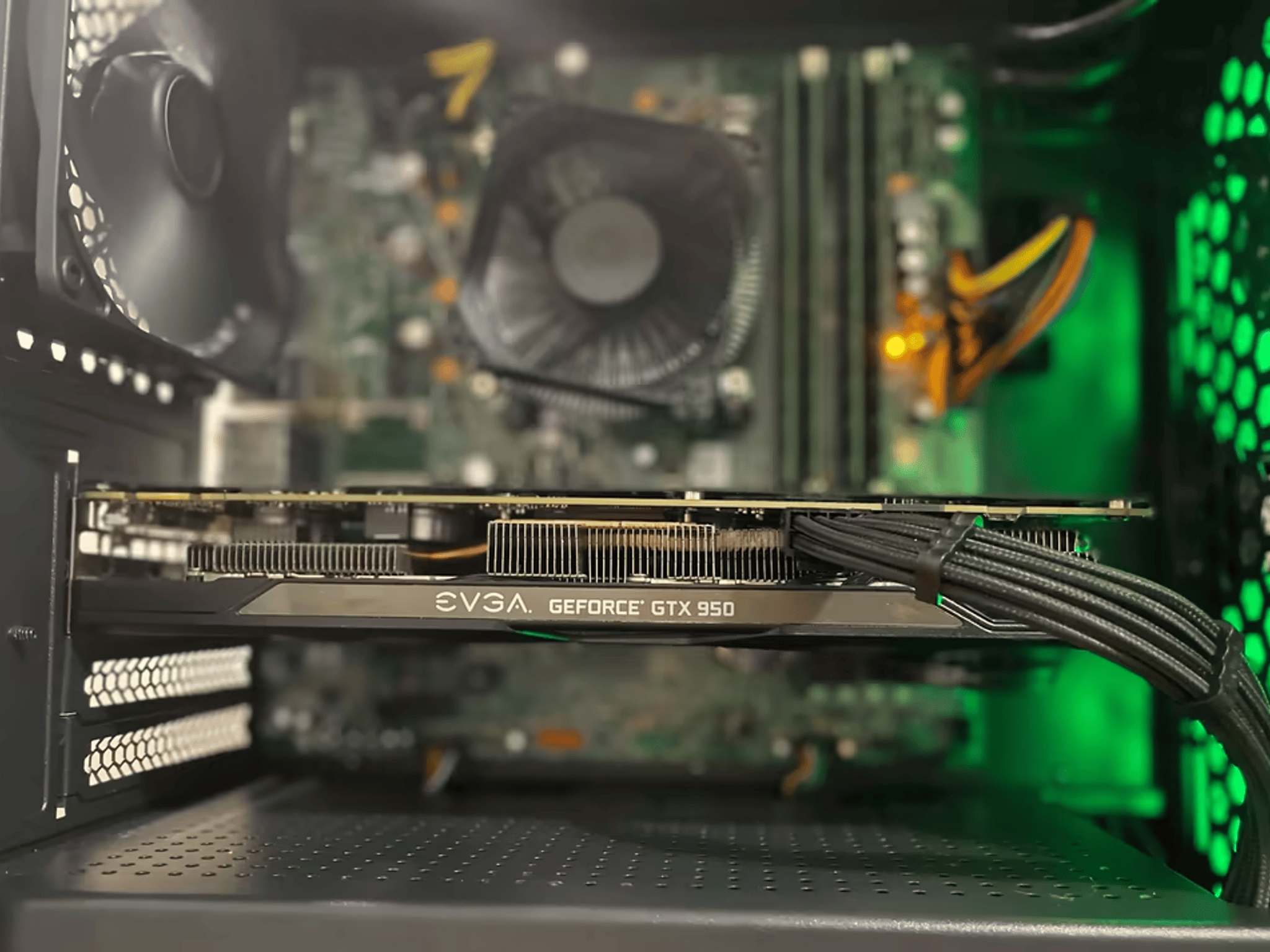 Green Goblin/ i7 , GTX 950 Budget Gaming PC