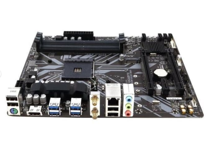 Gigabyte B450M DS3H WIFI Micro ATX Socket AM4 DDR4 COMBO WITH ARGB HEATSKING!