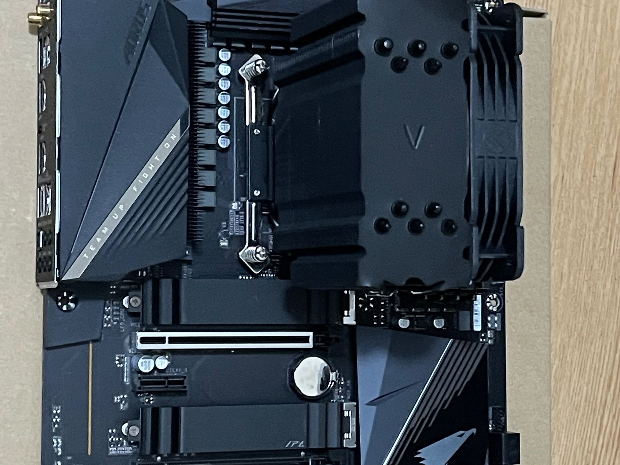 GIGABYTE B550 AORUS PRO AC With Ryzen 1700x, 32GB Ram