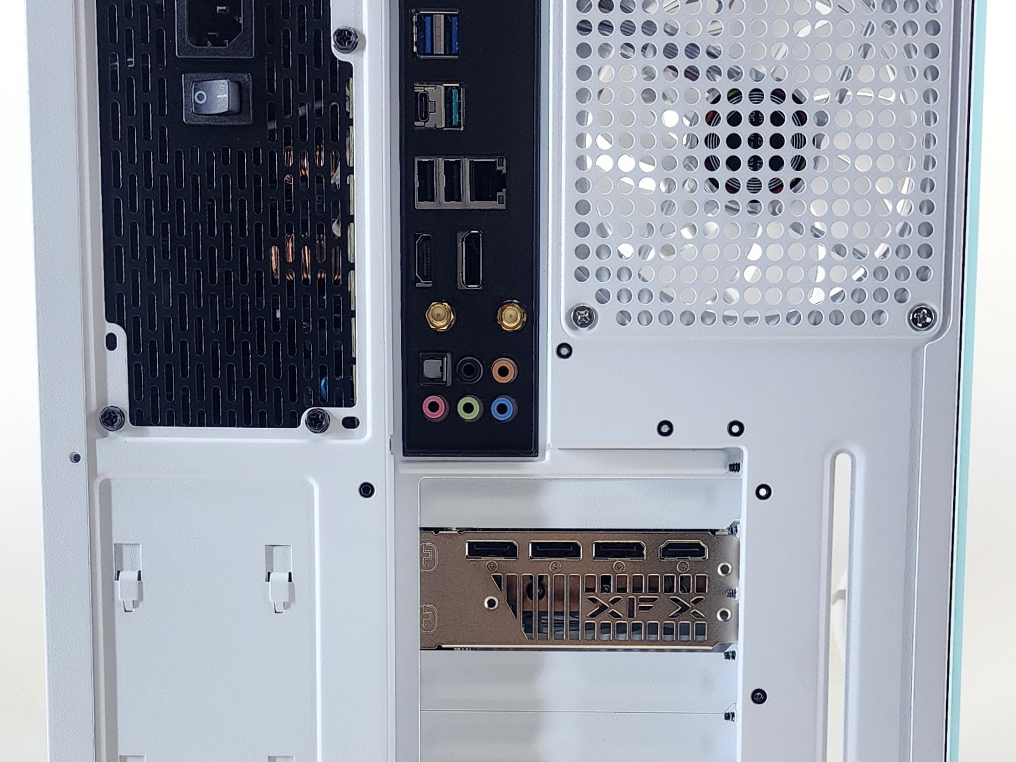 Gaming PC Ryzen 7 5700X 32GB RAM 1TB SSD RX 7800 XT 16GB Windows 11 Computer