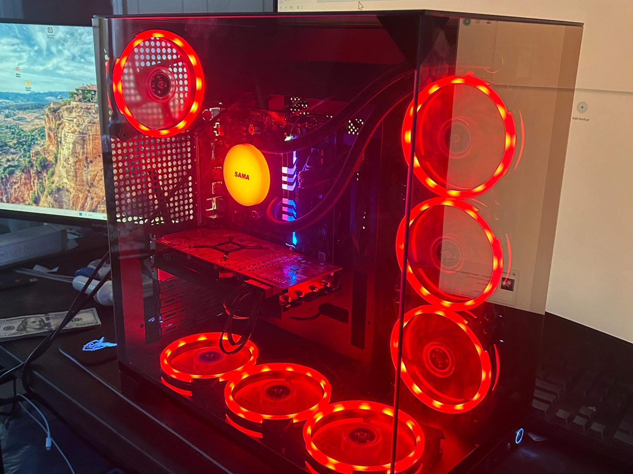 Glass Cube Gaming PC | RX 5700xt | Ryzen 5 | 32GB DDR4 | 1TB M.2 SSD