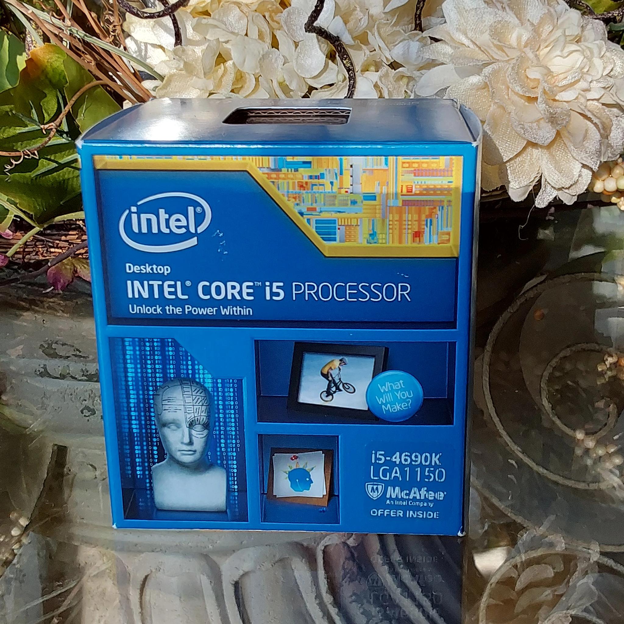 NEW Intel i5 4690k 3.5GHz CPU in original retail box