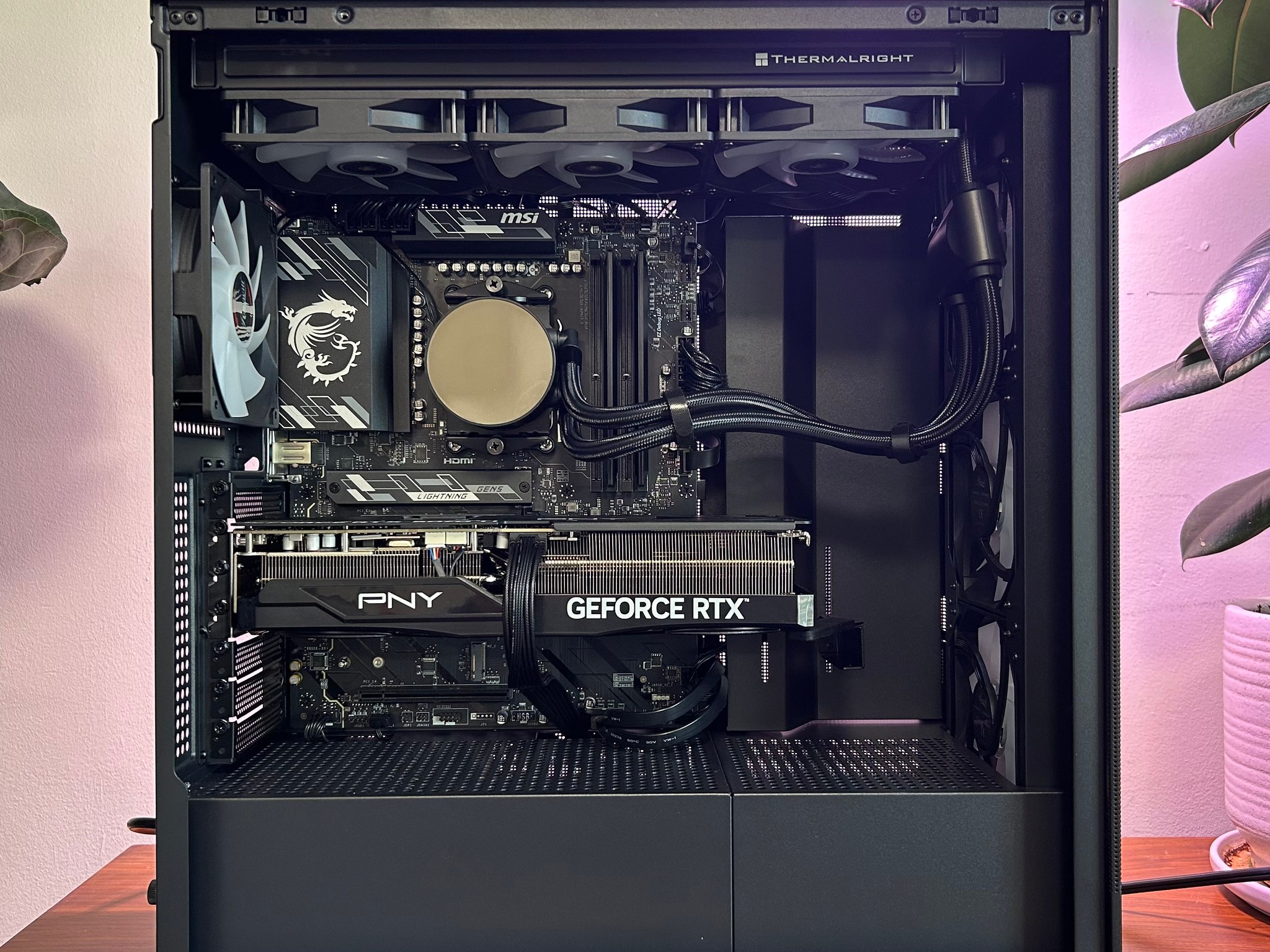 RTX 5070TI | Ryzen 7 9700X | 32GB DDR5 | 2TB NVMe | 360 AIO | 850W Gold