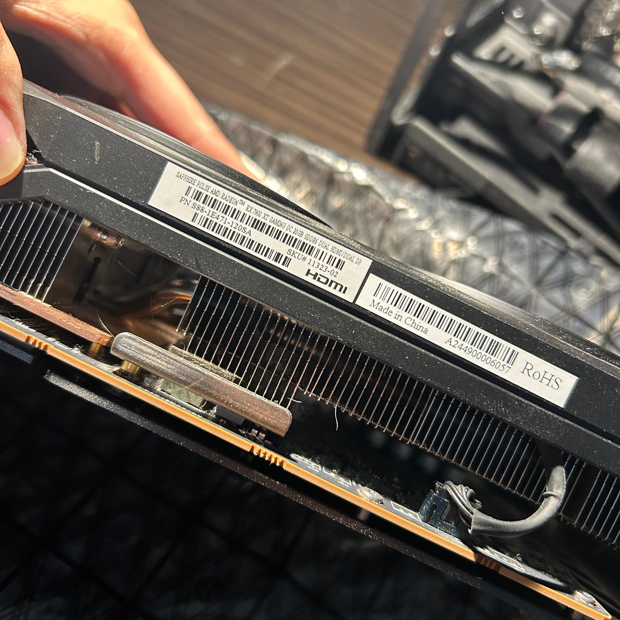 Sapphire PULSE Radeon RX 7900 XT