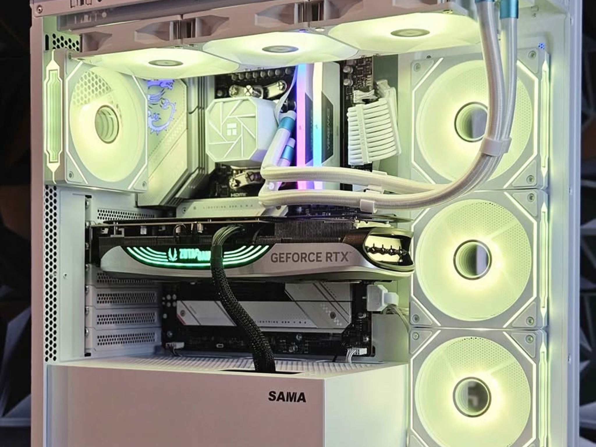 ⚪👻Ghost 👻⚪ Gaming PC (Ryzen 7 + RTX 4070 TI)