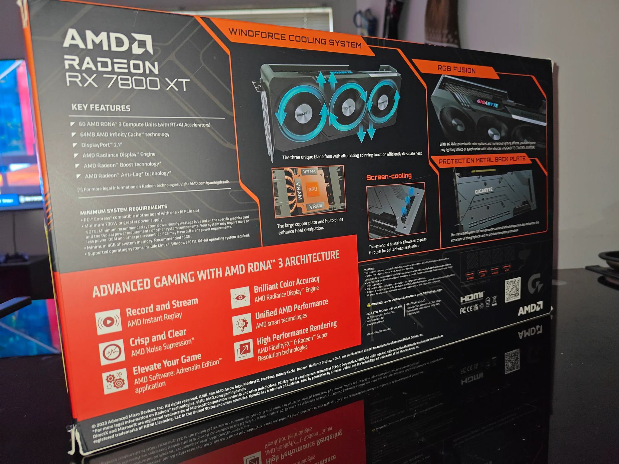 GIGABYTE Radeon RX 7800 XT Gaming OC 16G