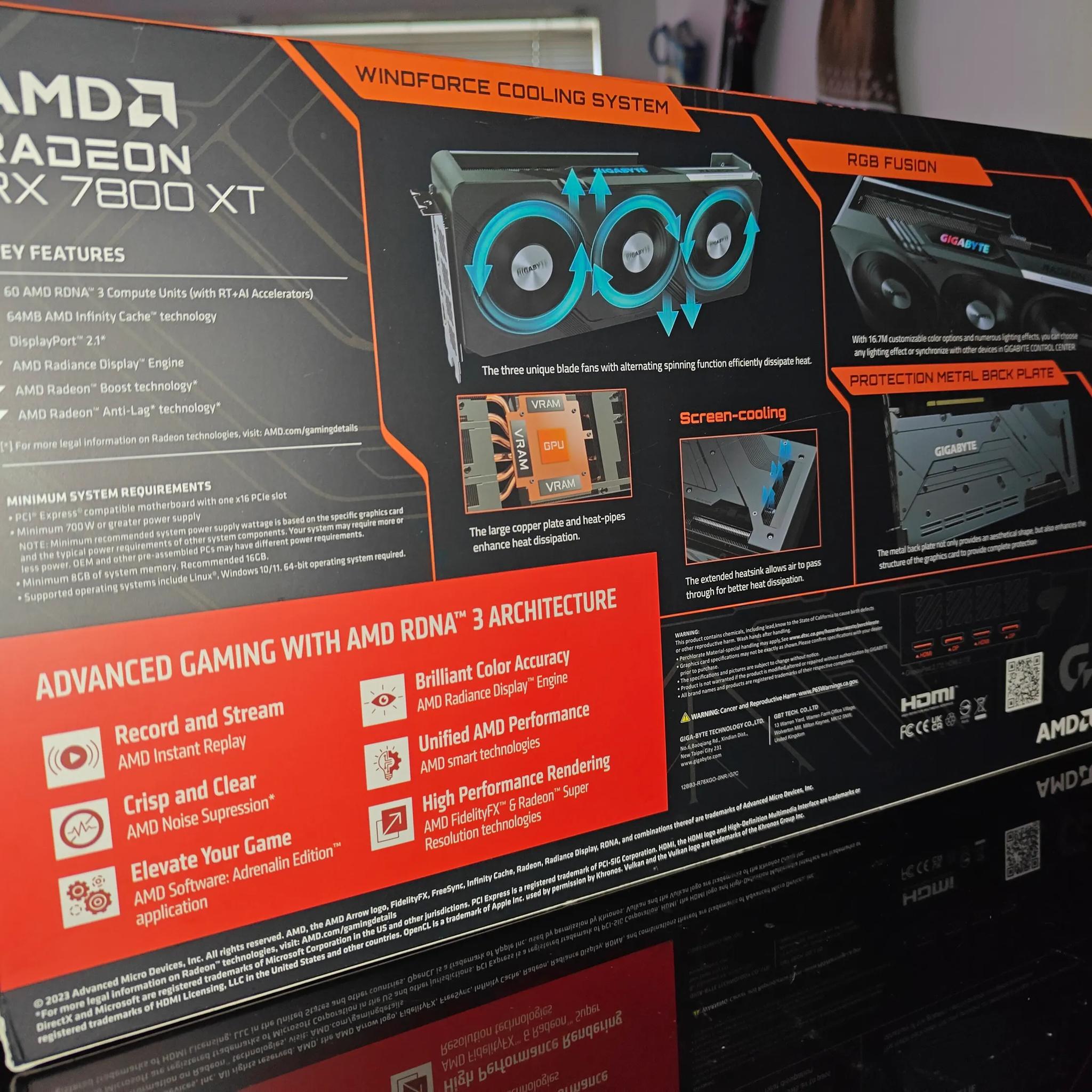 GIGABYTE Radeon RX 7800 XT Gaming OC 16G