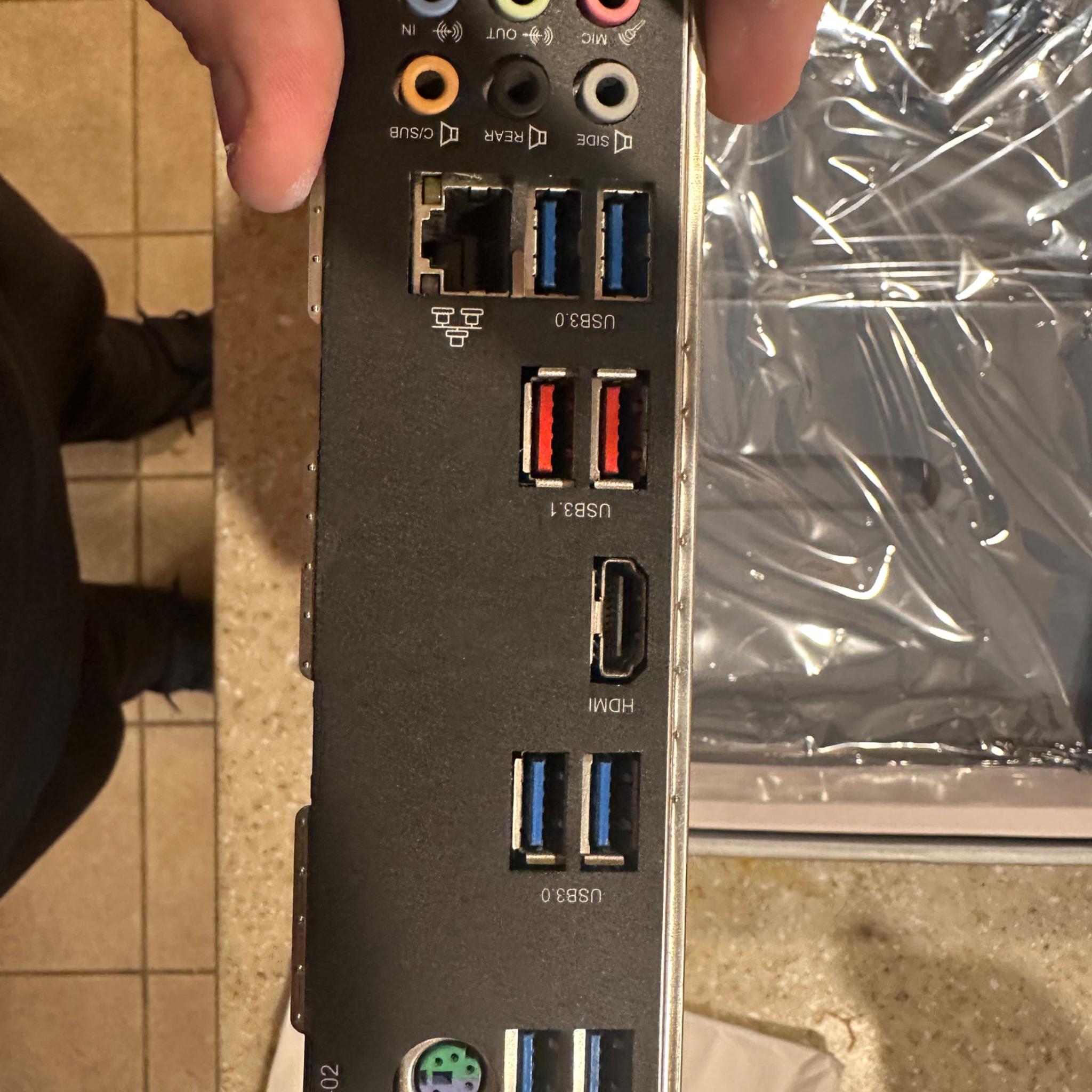 Intel Core I7-9700K and Gigabyte Z390 Gaming SLI