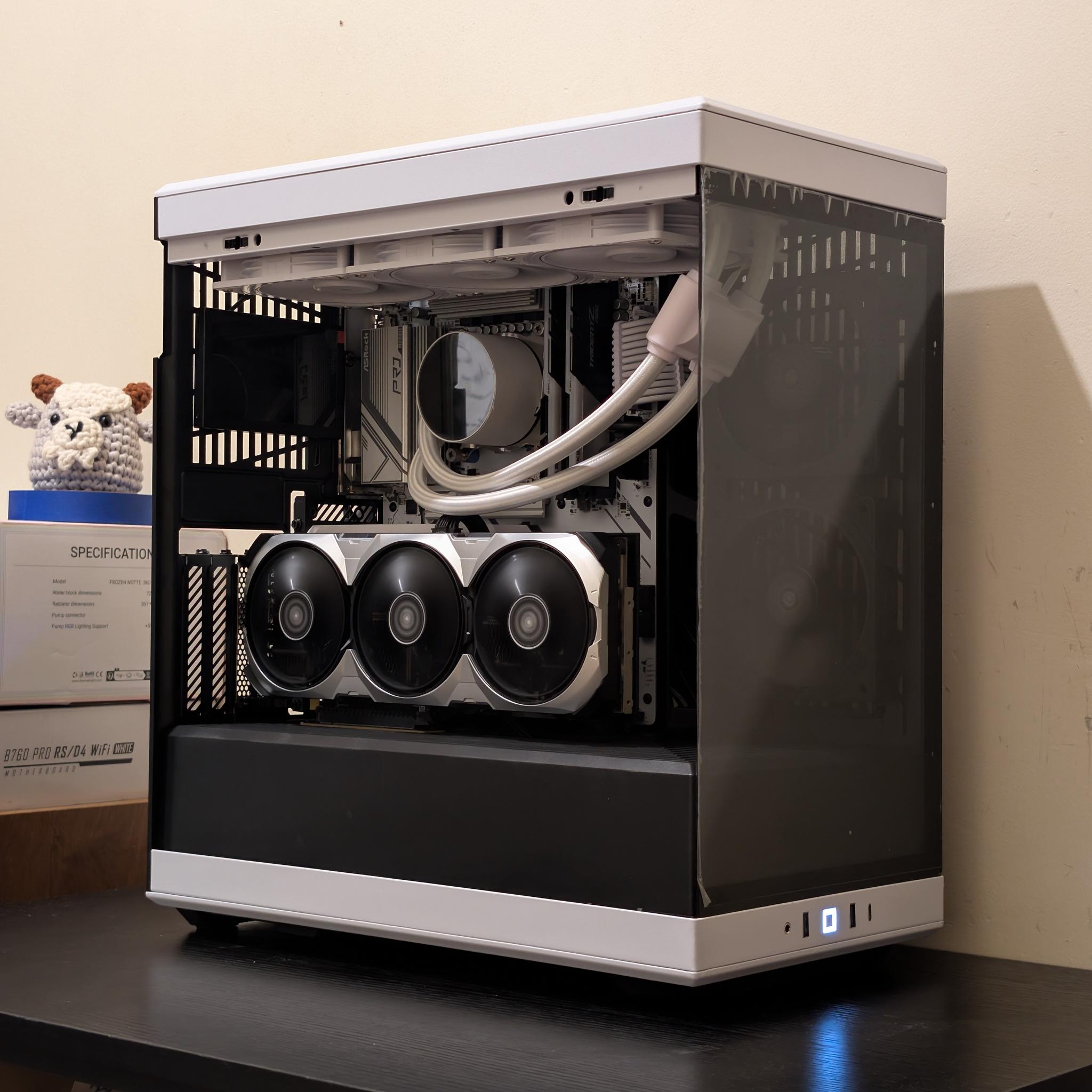 🐼🔳 1440p Gaming Beast | RTX 4070 Super | i5 14600K | 1TB SSD | 32GB RAM | WiFi 6 & Bluetooth 🔳🐼