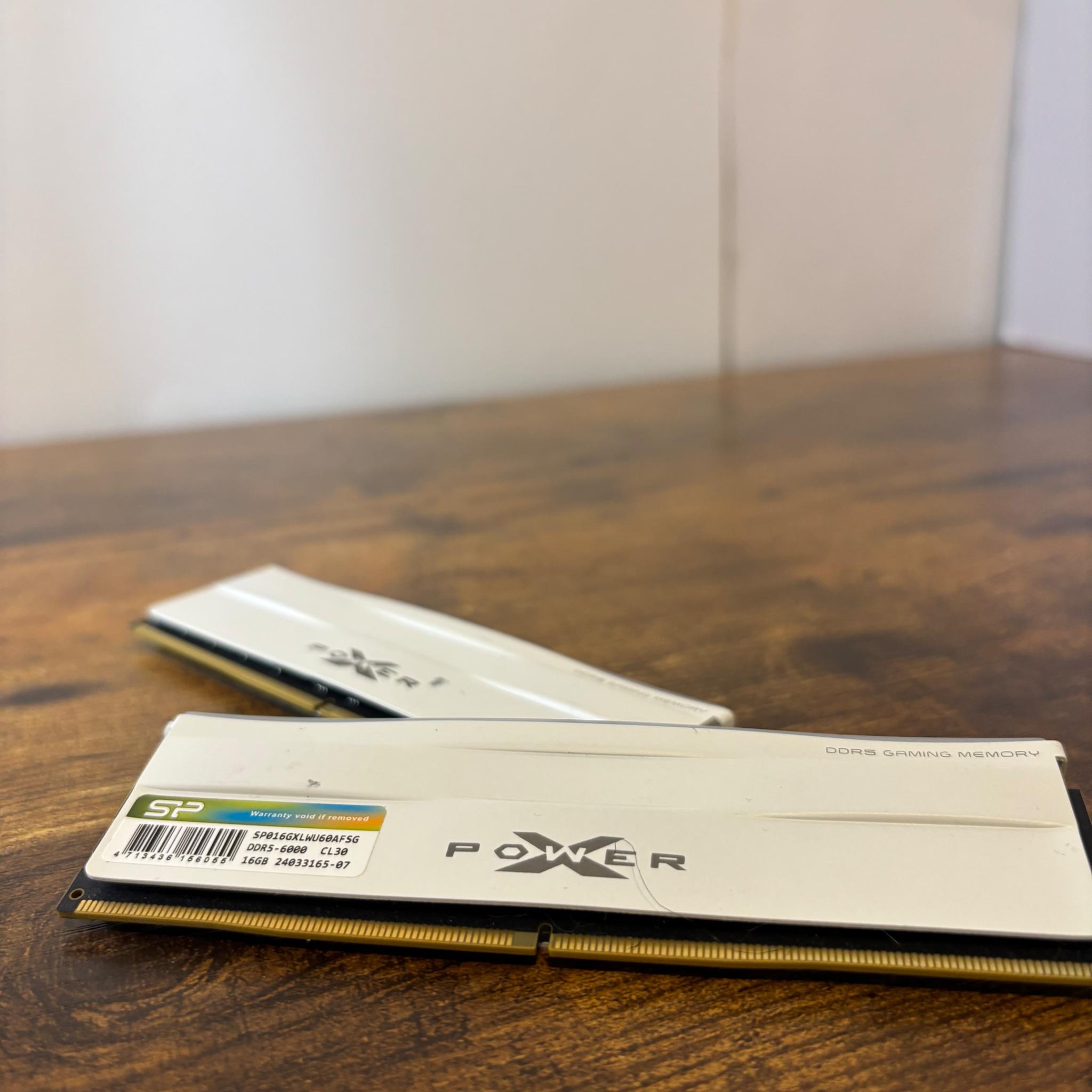 DDR5 RAM