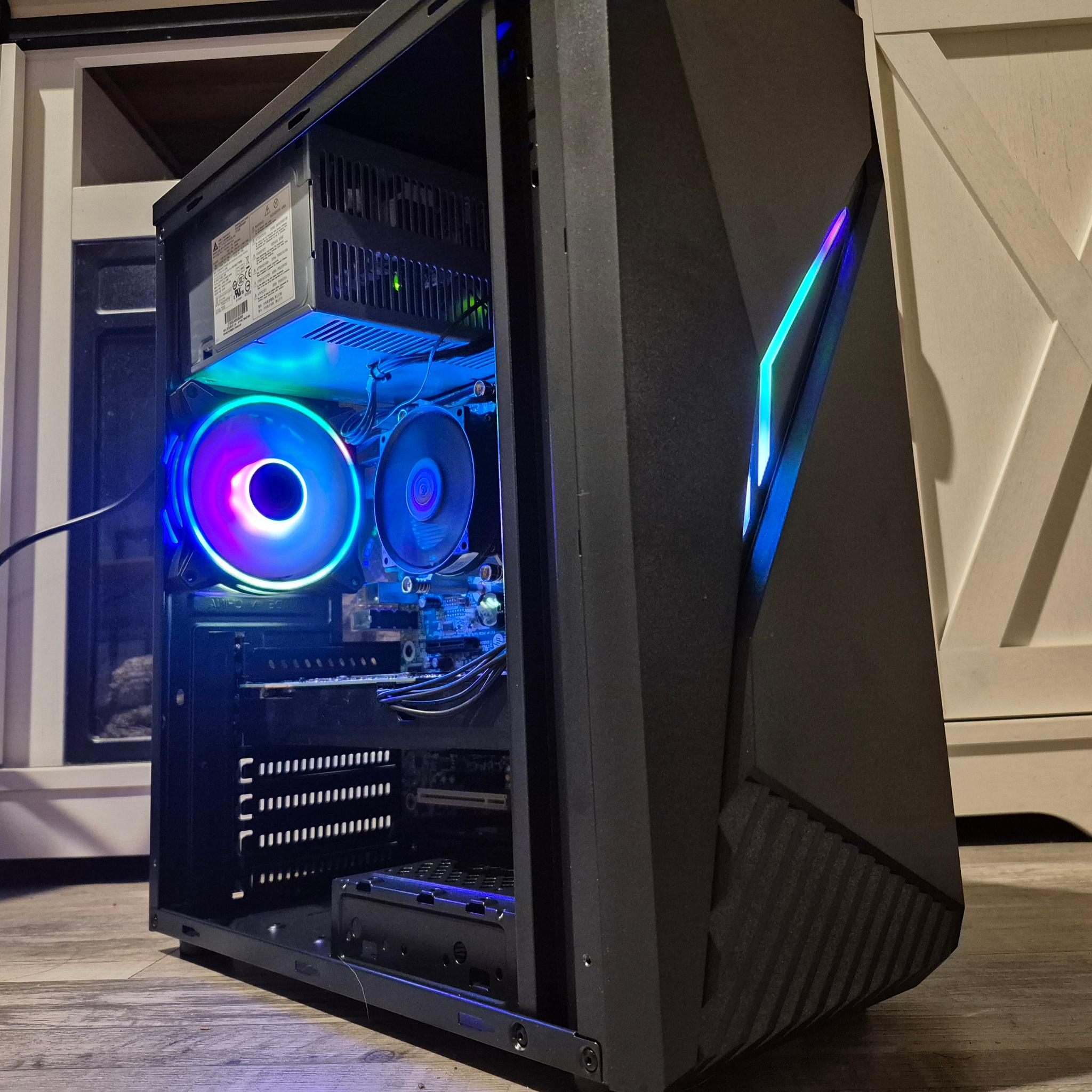 80 FPS Fortnite | i5-4570, 16GB RAM, 500GB SSD, GTX 660